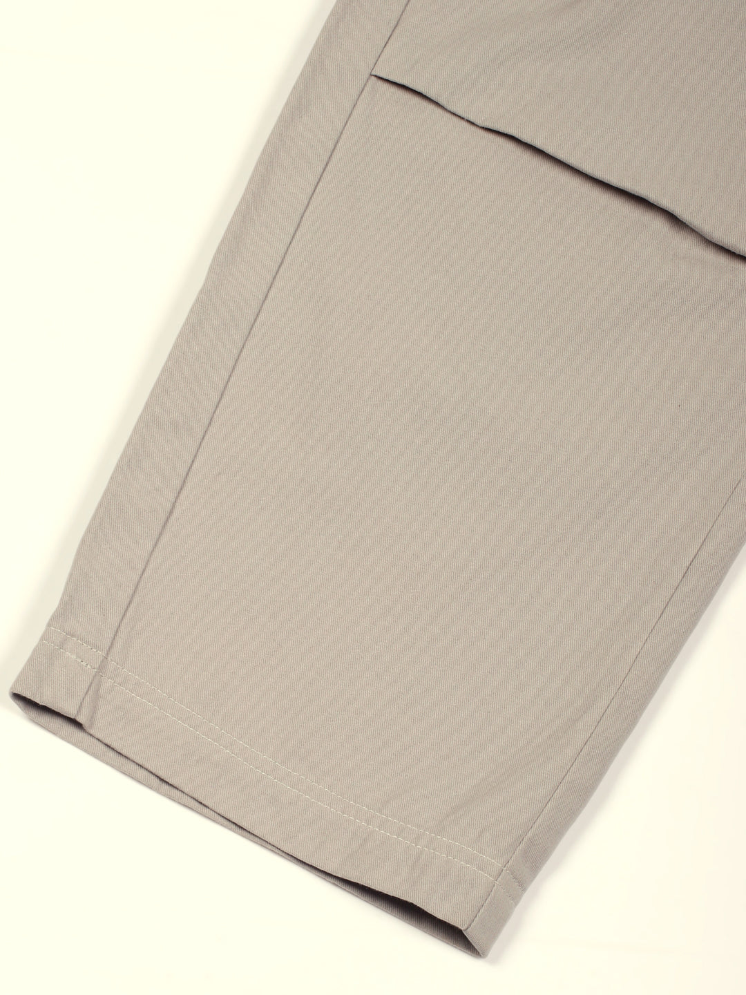 Thomas Scott Men Pure Cotton Classic Straight Fit Easy Wash Cargos Trousers
