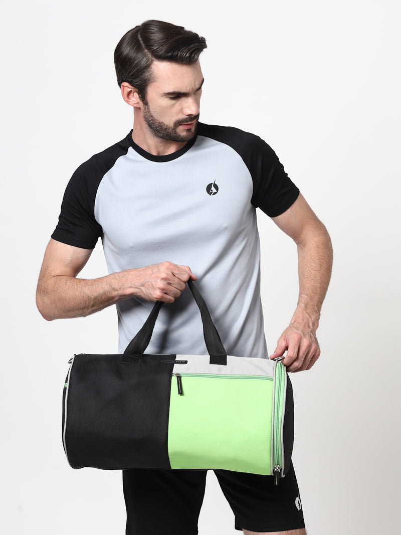 Thomas Scott Men Colourblocked Medium Casual Duffel Bag