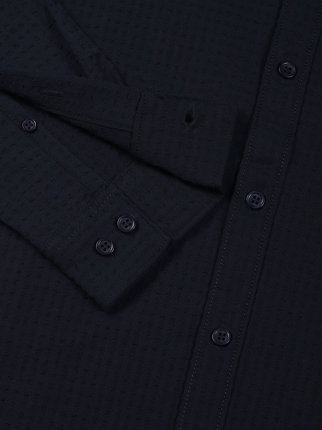Thomas Scott Men Navy Classic Spread Collar Textured Solid Slim Fit Casual Shirt