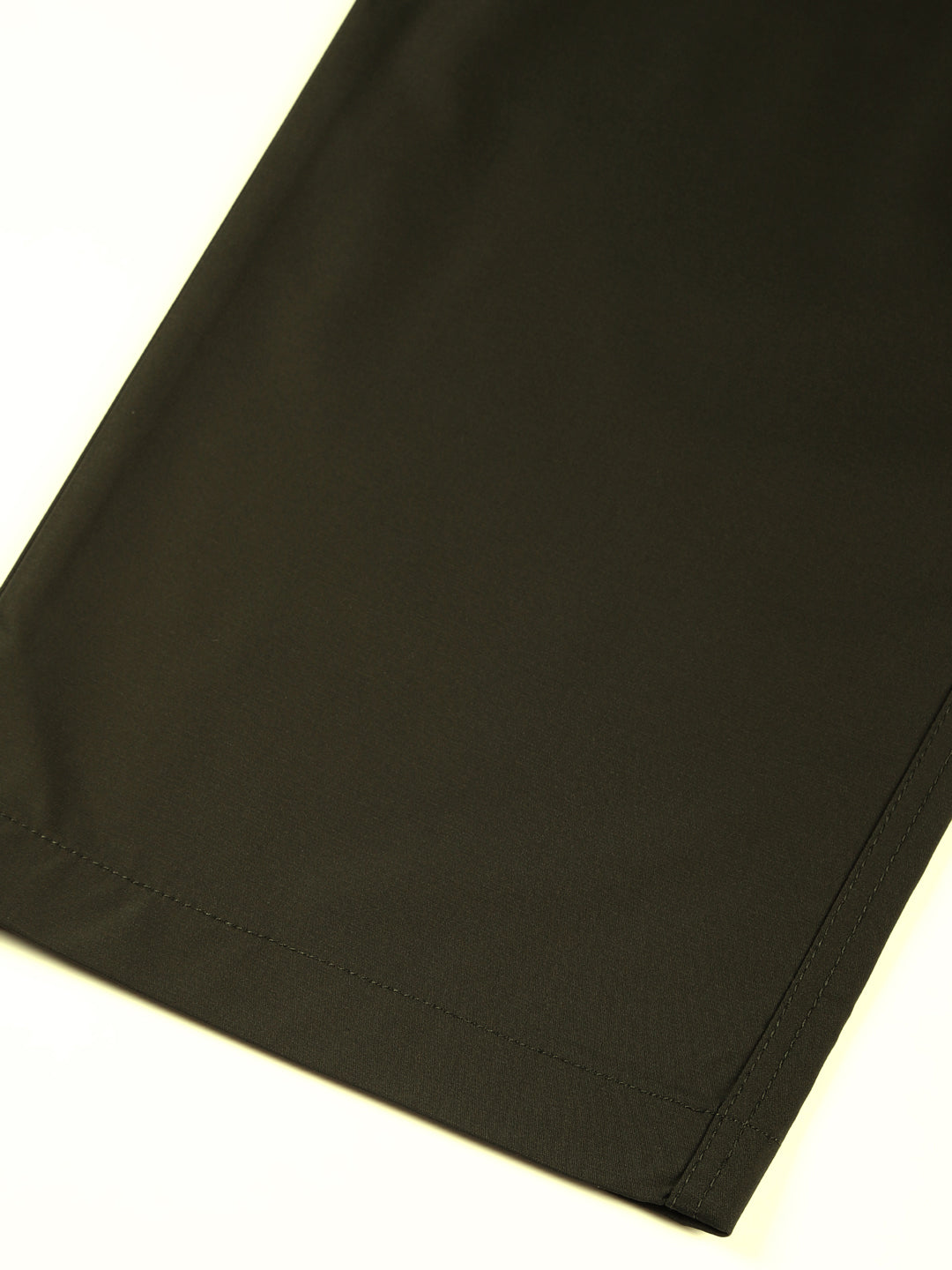 Thomas Scott Men Smart Loose Fit Wrinkle Free Cargos Trousers