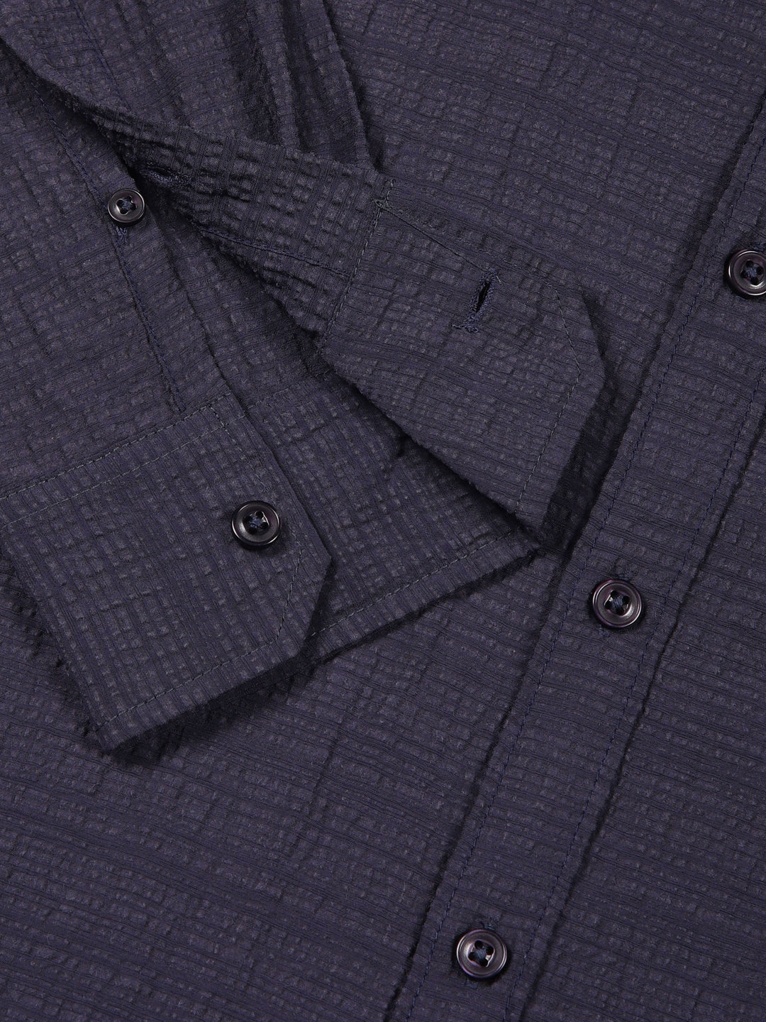 Thomas Scott Men DarkGrey Slim Fit Solid Seersucker Casual Shirt