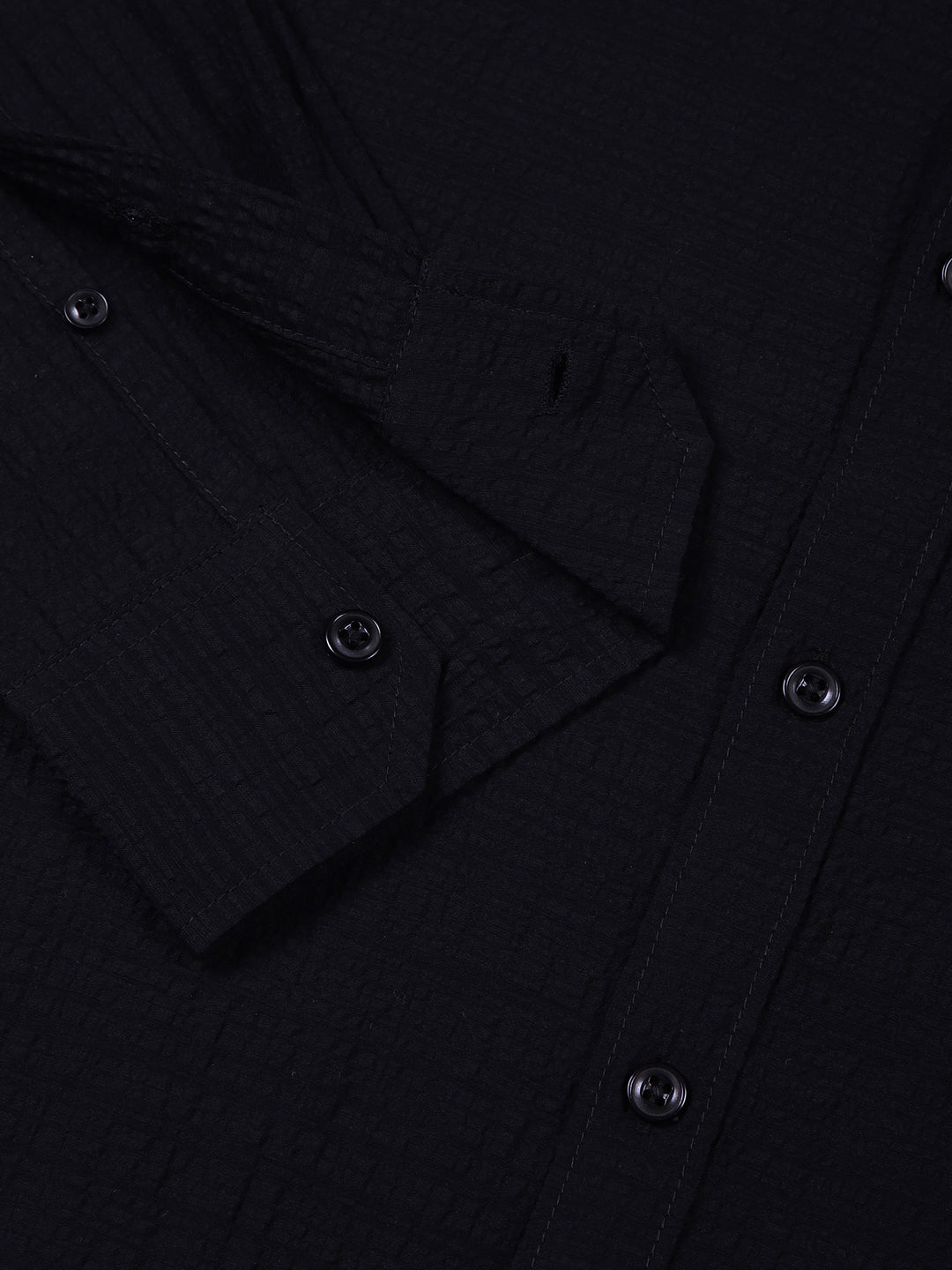 Thomas Scott Men Black Slim Fit Solid Seersucker Casual Shirt