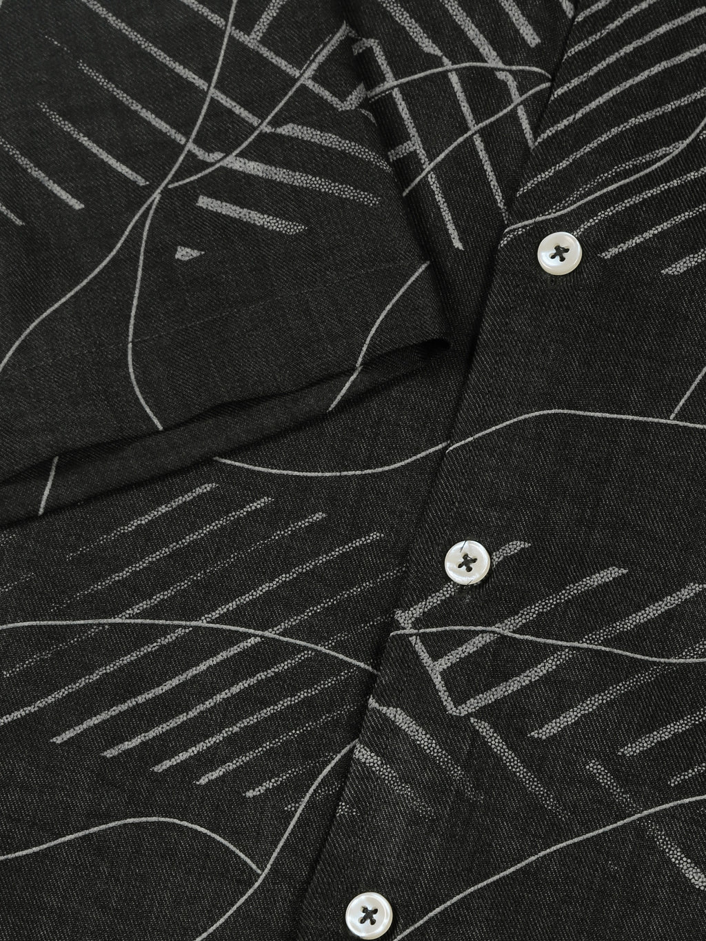 Thomas Scott Men Olive Slim Fit Short Sleeves Abstract Print Casual Shirt