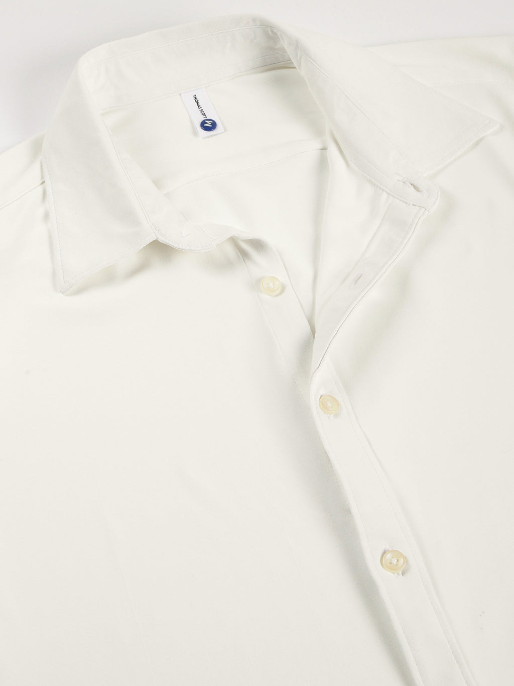 Thomas Scott Men White Premium Long Sleeves Slim Fit Spread Collar Solid Knitted Casual Shirt