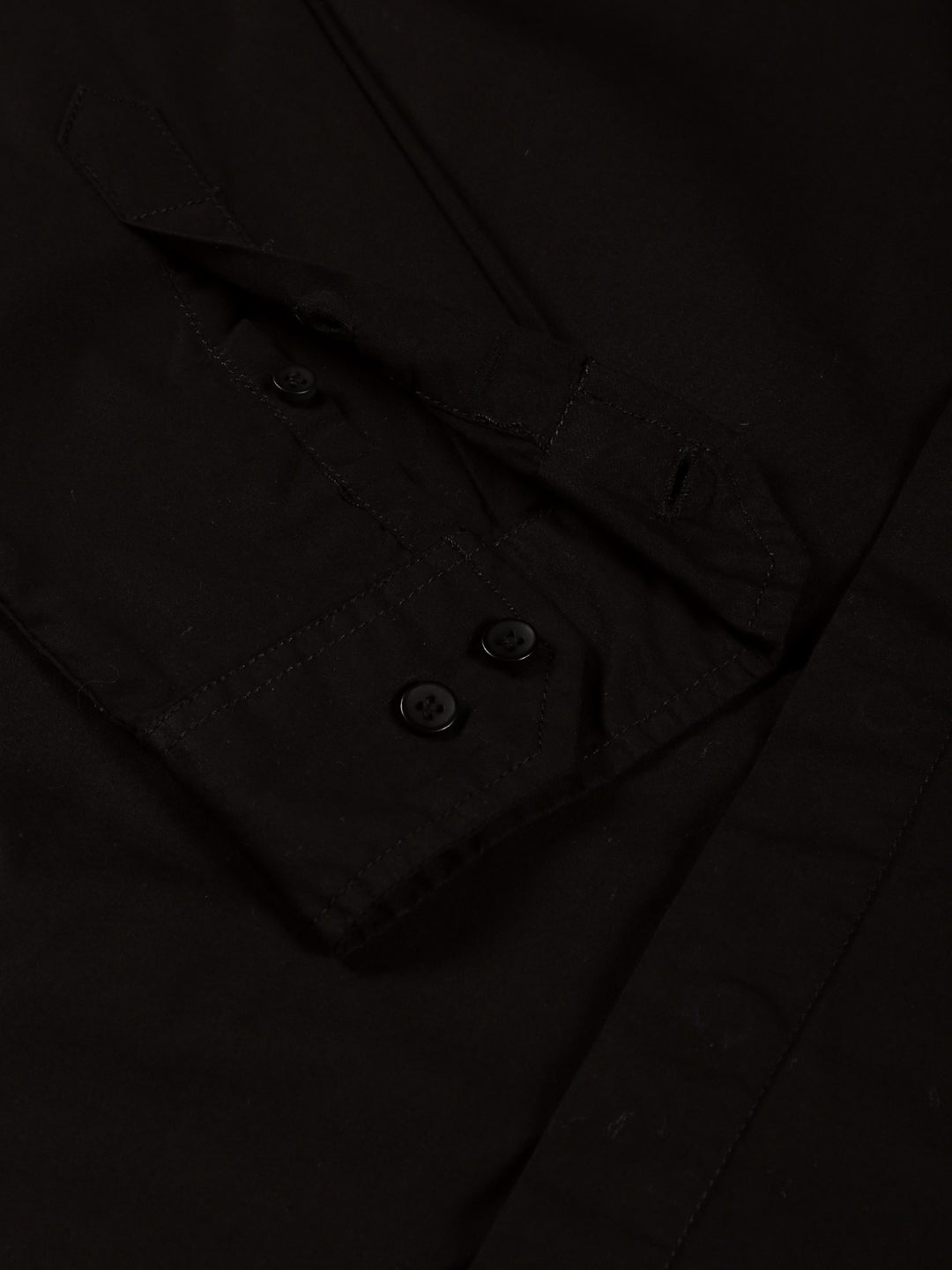 Thomas Scott Men Black Classic Regular Fit Long Sleeves Spread Collar Solid Casual Shirt