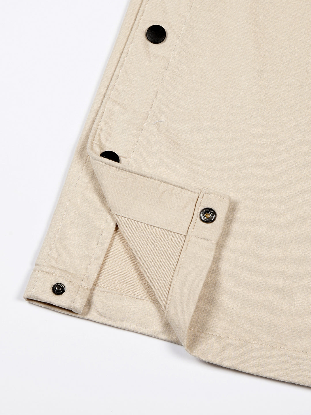 Thomas Scott Men Cream Mid-Rise Relaxed Fit Woven Cargo Trousers