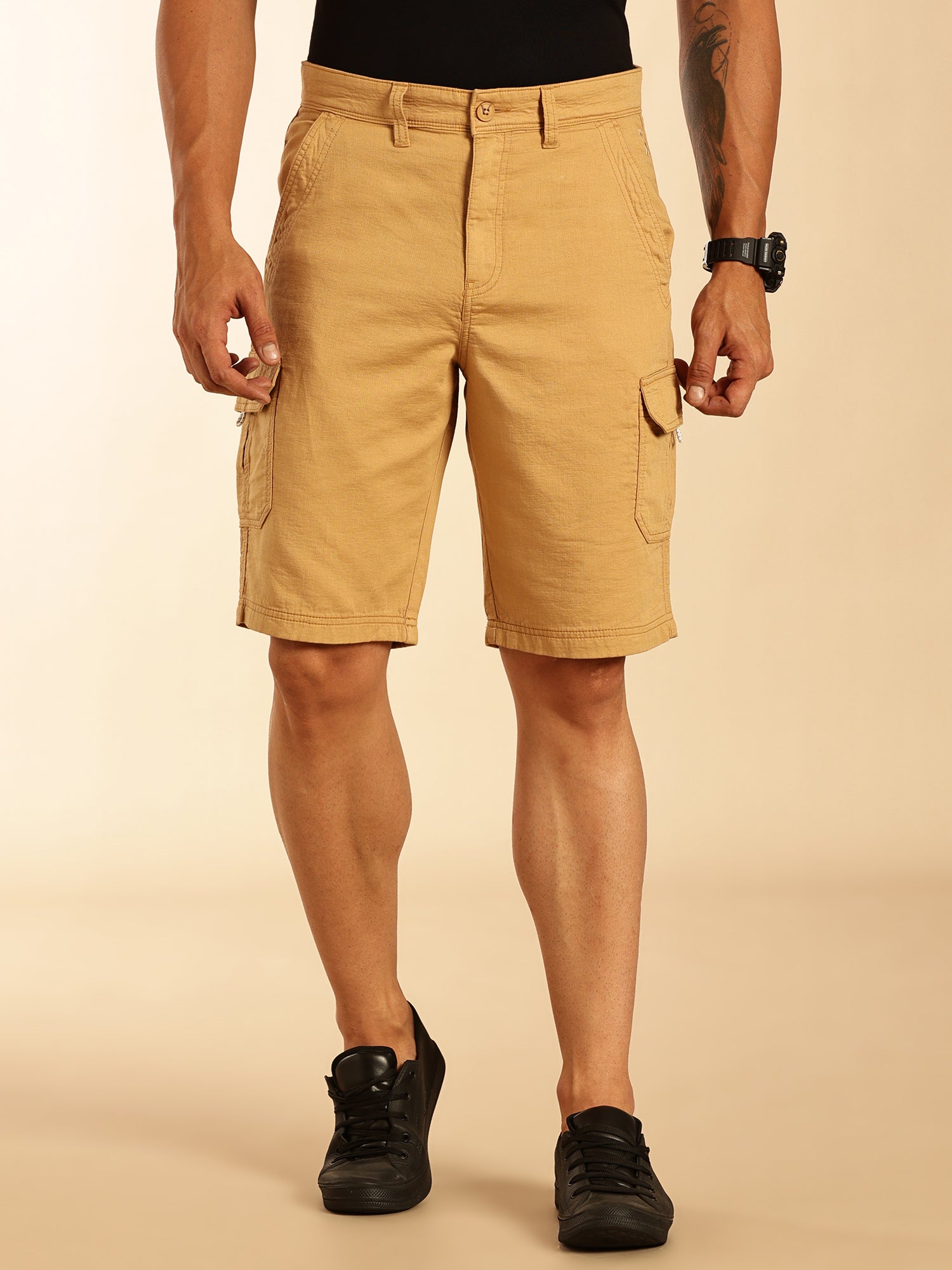 Thomas Scott Men Khaki Straight Fit Mid Rise Solid Cargo Shorts