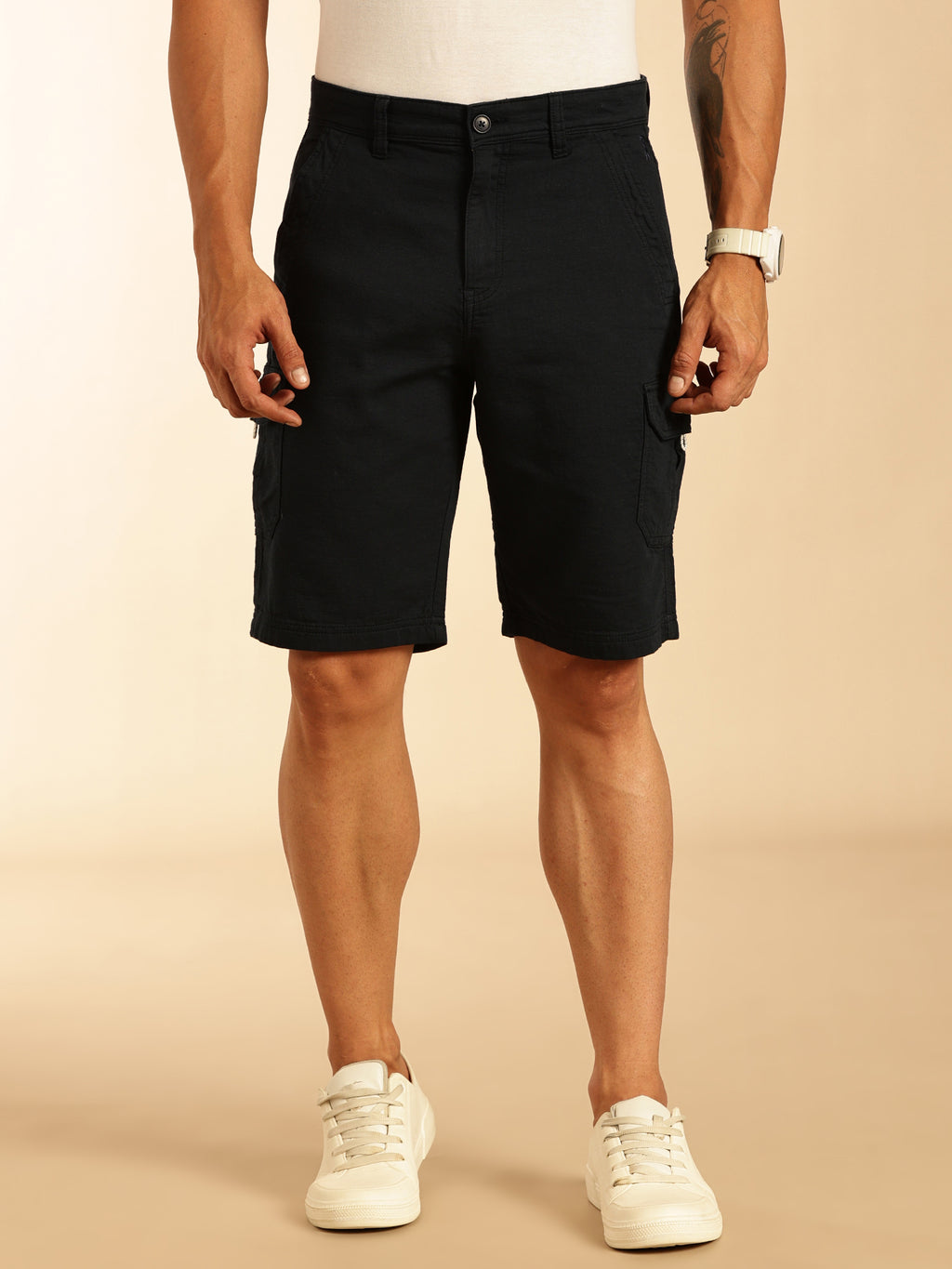 Thomas Scott Men Navy Straight Fit Mid Rise Solid Cargo Shorts
