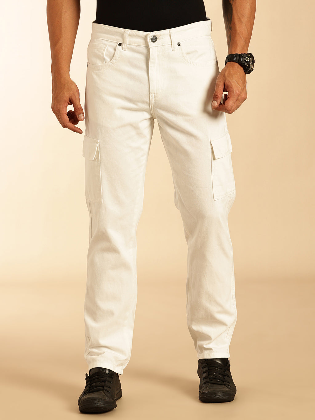 Thomas Scott Men White Loose Fit Mid-Rise Non Stretchable Cargo Jeans