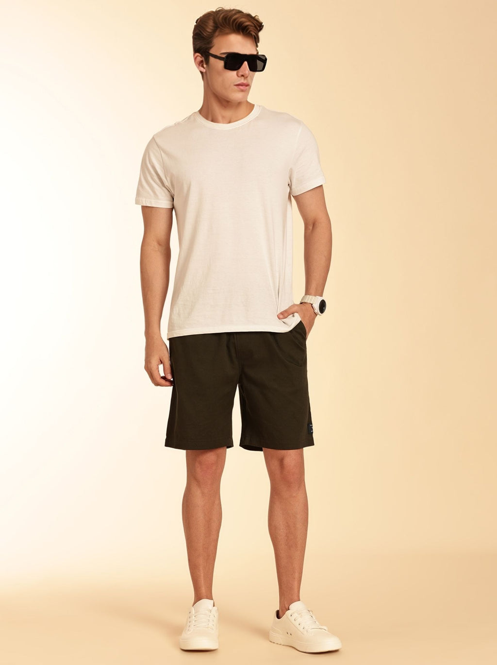 Thomas Scott Men Bottle Green Mid-Rise Regular Fit Cotton Woven Boxer Shorts