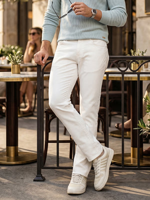White Smart Straight Fit Mid-Rise Solid 5-Pocket Design Woven Chinos Trouser For Men