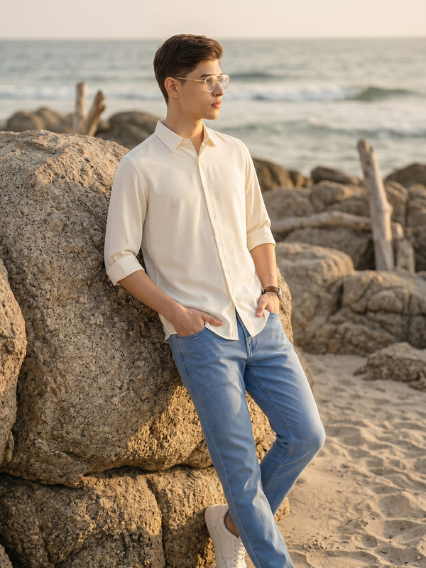 White Regular Fit Full Sleeves Spread Collar Solid Polyester Casual Shirt For Men