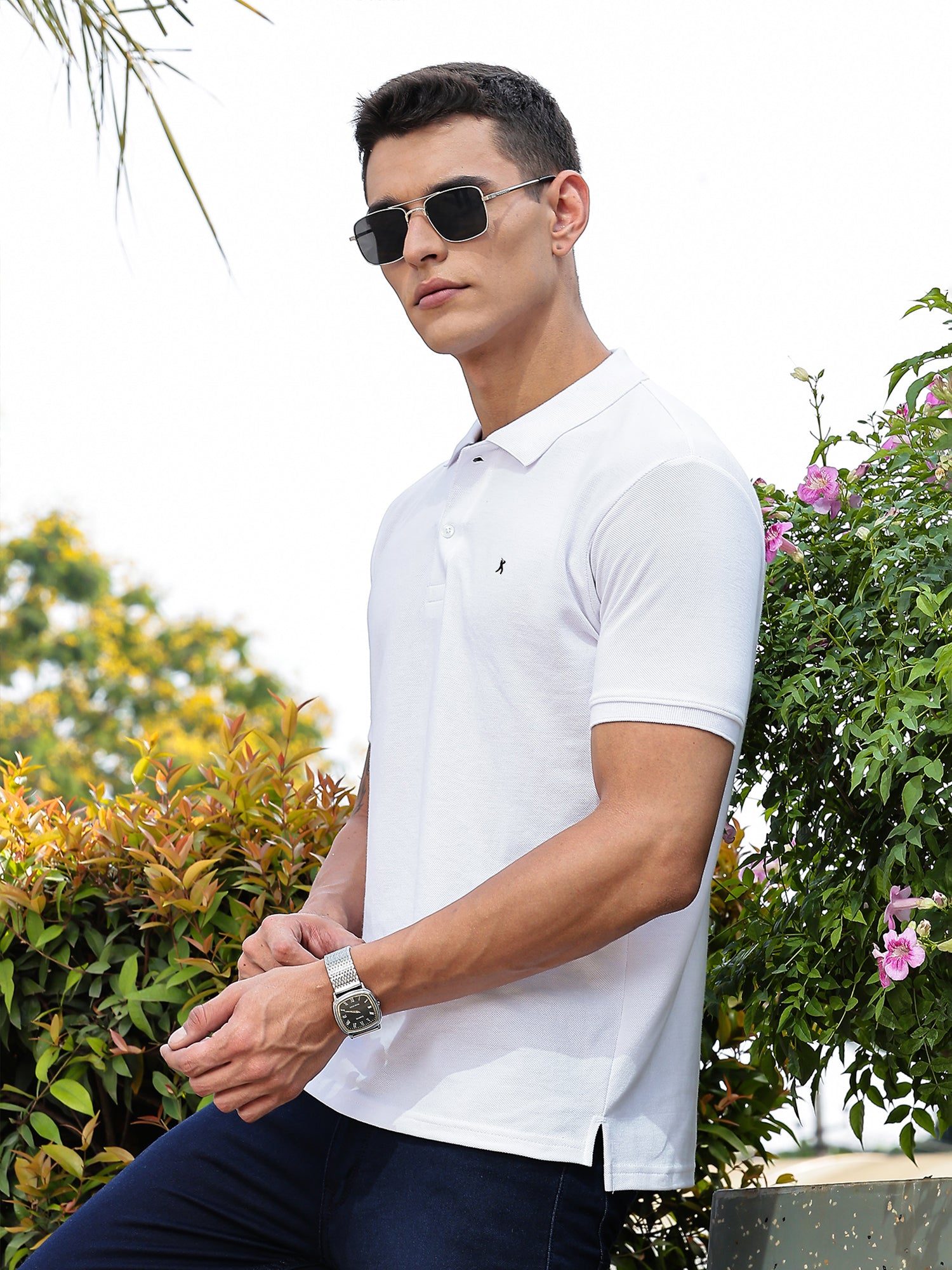Thomas Scott Men White Regular Fit Short Sleeves Solid Polo Collar Knitted Tshirt