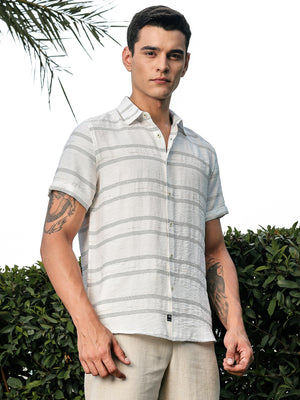 Thomas Scott Men White Slim Fit Short Sleeves Horizontal Stripes Woven Casual Shirt