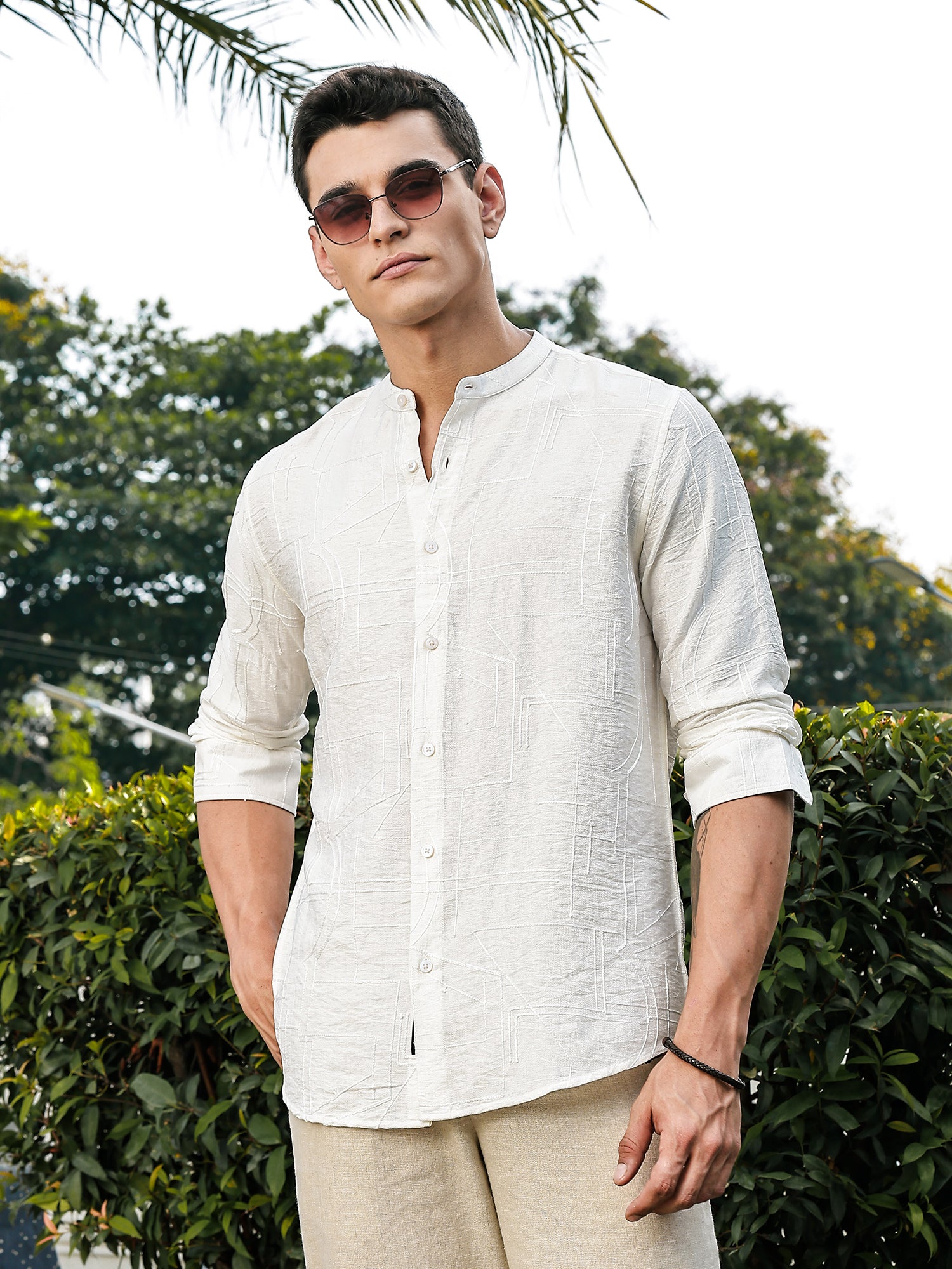Thomas Scott Men White Slim Fit Long Sleeves Mandarin Collar Woven Embroidered Shirt