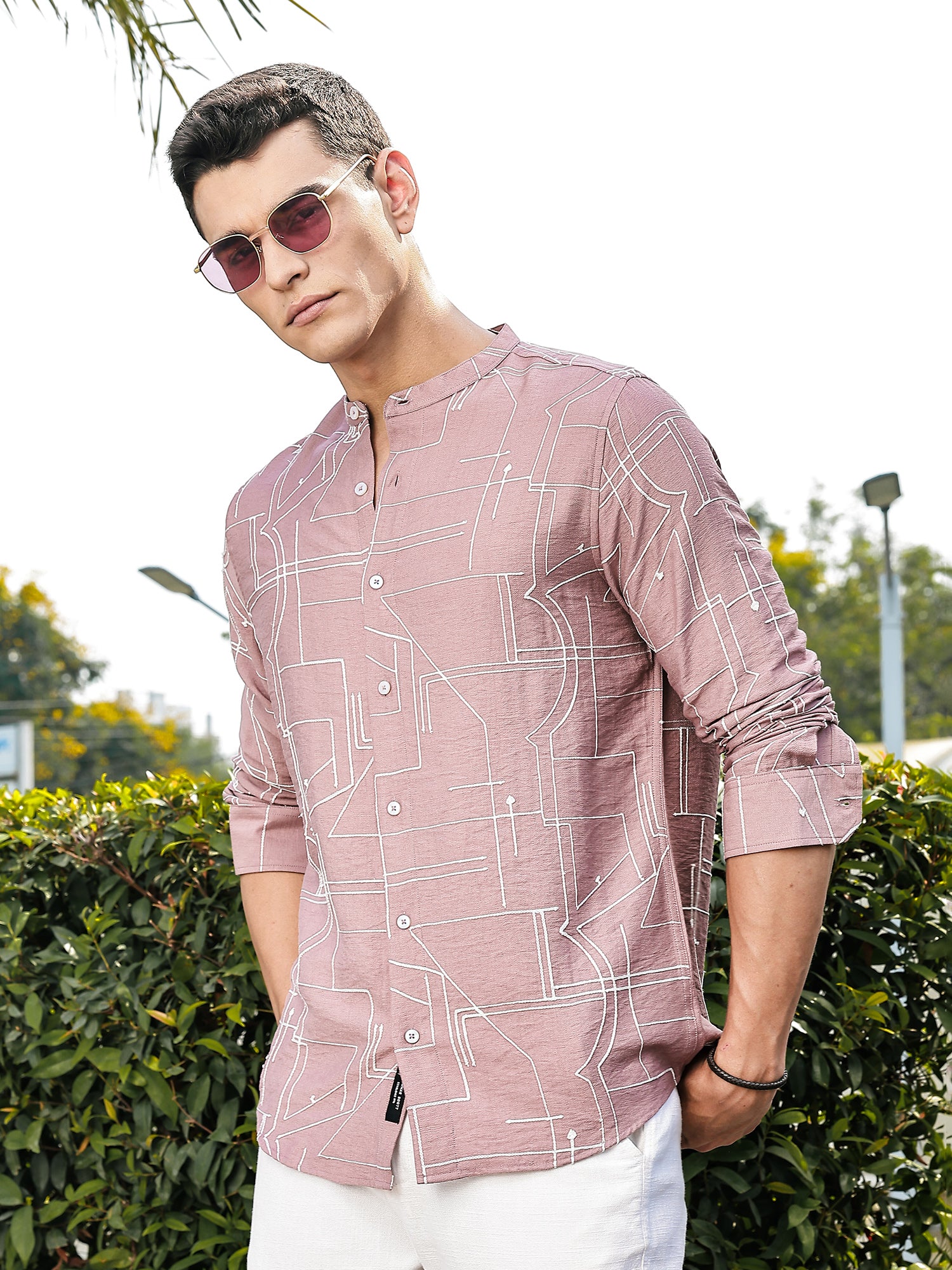 Thomas Scott Men Pink Slim Fit Long Sleeves Mandarin Collar Woven Embroidered Shirt