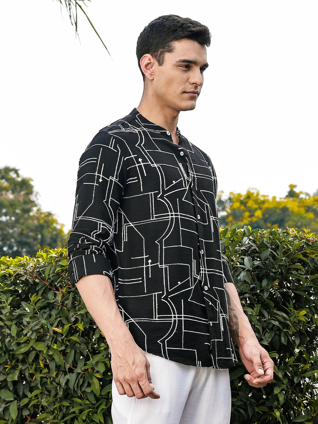 Thomas Scott Men Black Slim Fit Long Sleeves Mandarin Collar Woven Embroidered Shirt