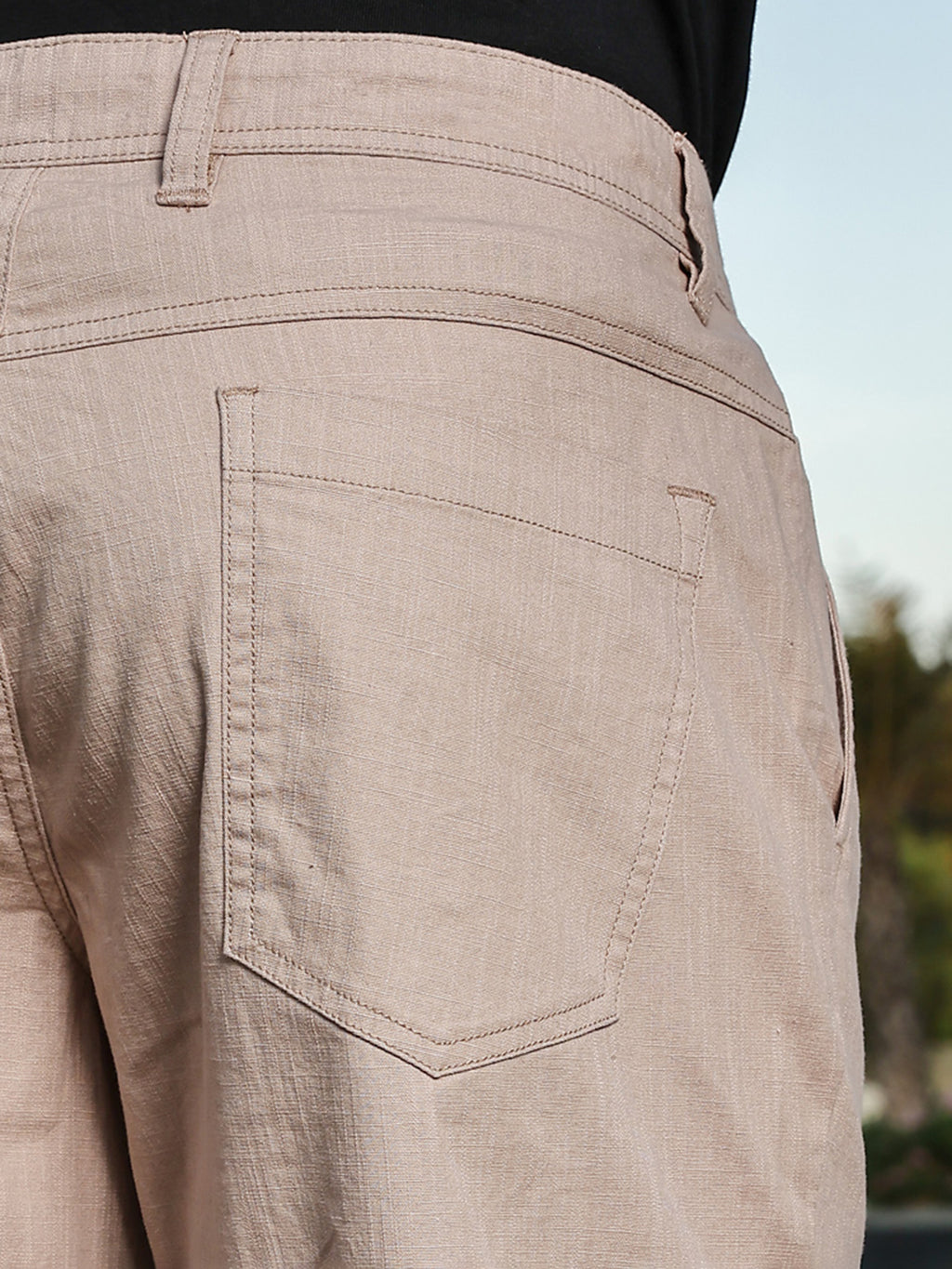 Thomas Scott Men Khaki Mid-Rise Slim Fit Solid Chino Shorts