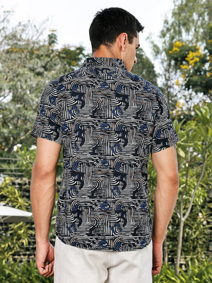 Thomas Scott Men Navy Slim Fit Short Sleeves Spread Collar Graphic Print Woven Casual Shirt