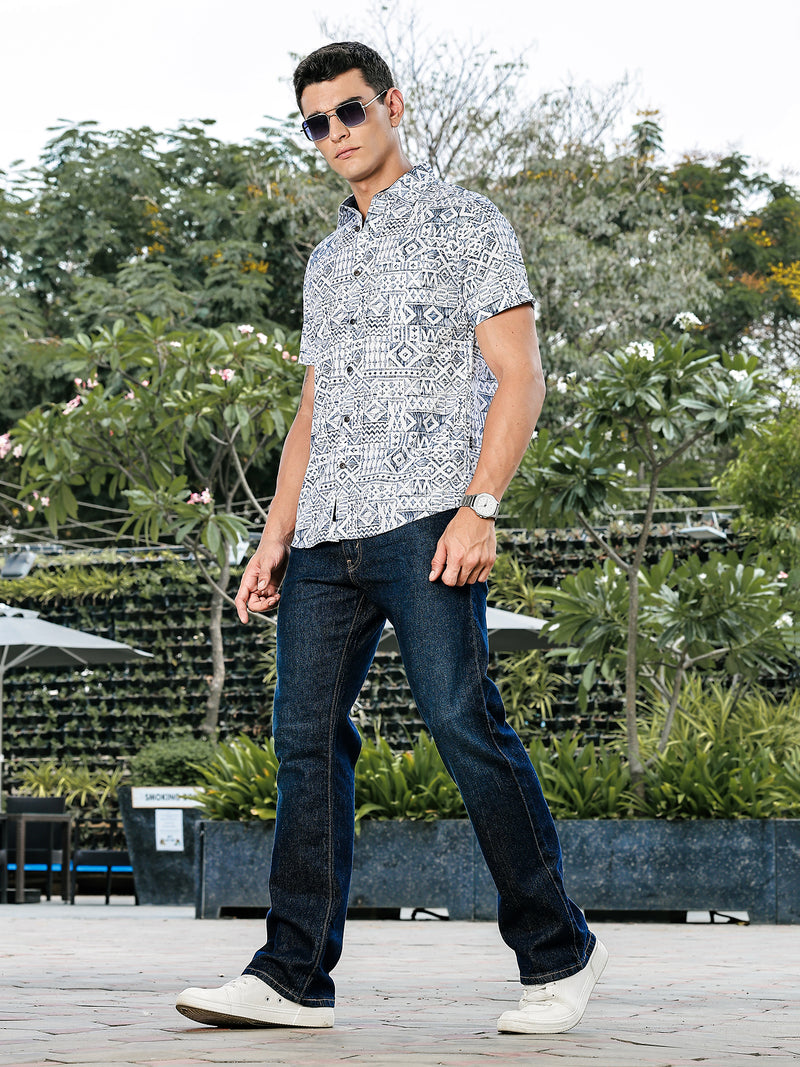 Thomas Scott Men Blue Slim Fit Short Sleeves Geometric Print Woven Casual Shirt