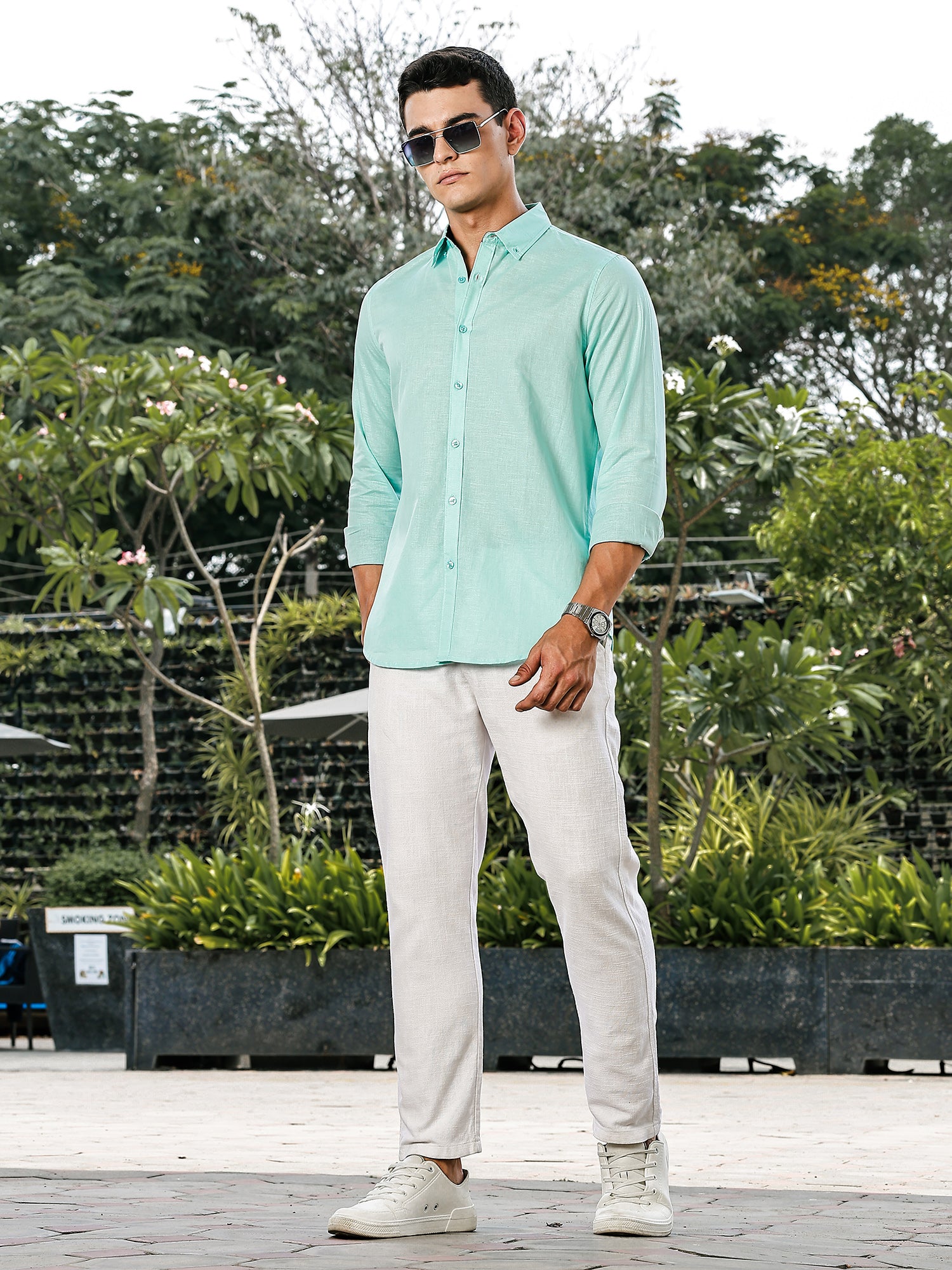 Thomas Scott Men Sea Green Slim Fit Long Sleeves Button-Down Collar Linen Casual Shirt