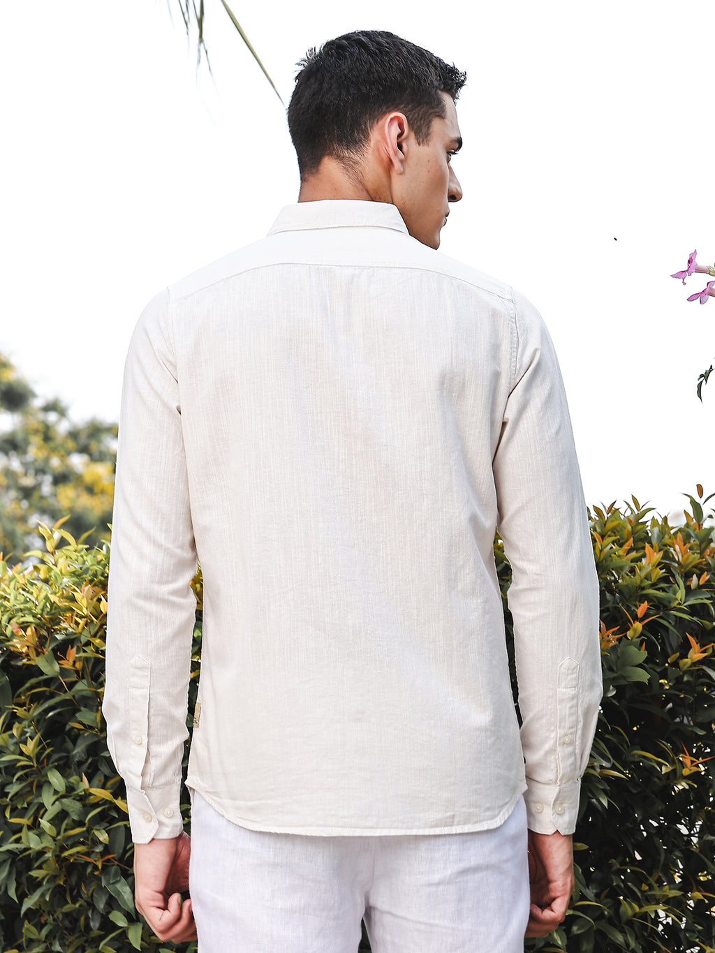 Thomas Scott Men Cream Slim Fit Long Sleeves Spread Collar Linen Casual Shirt