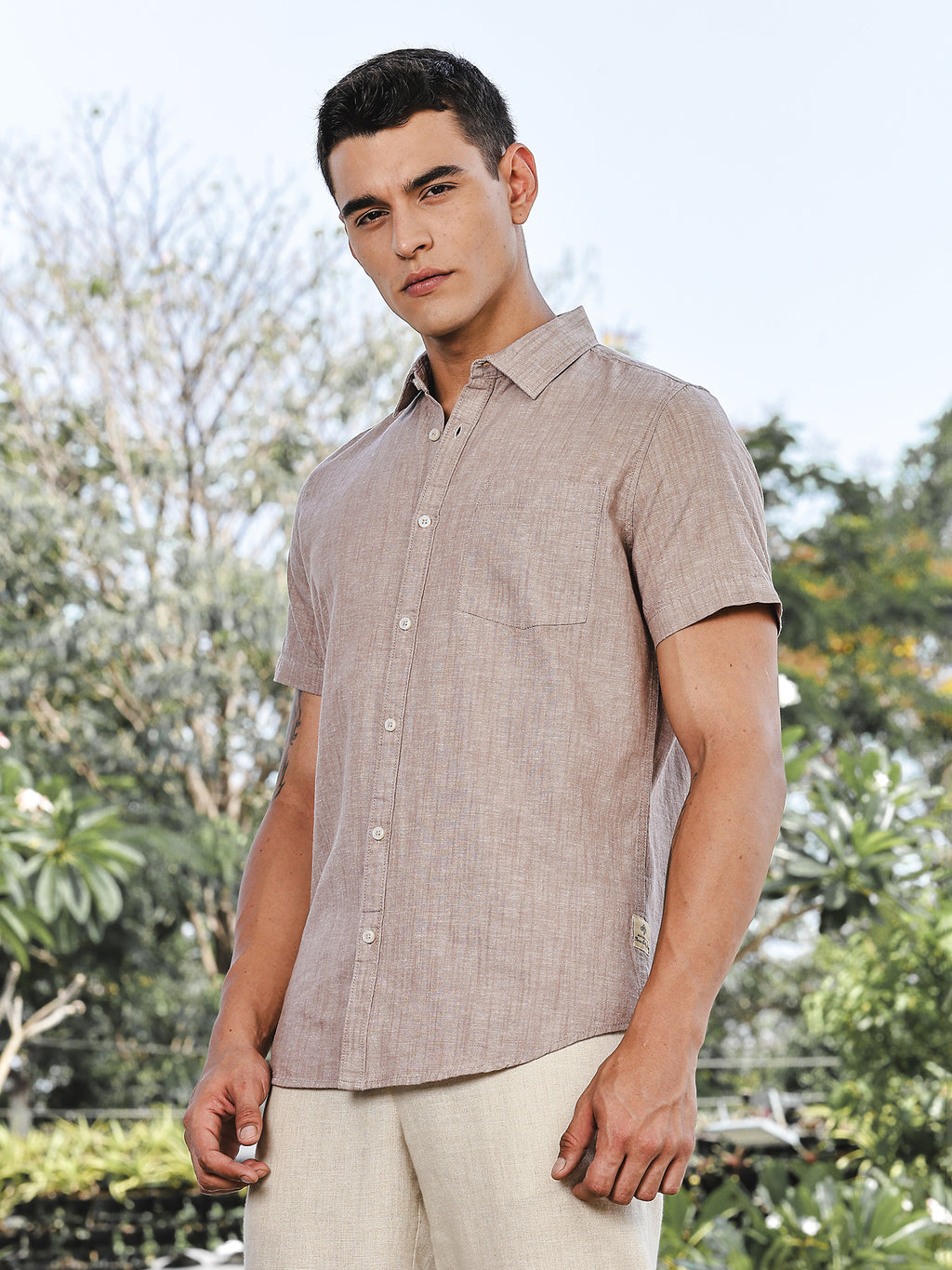 Thomas Scott Men Brown Slim Fit Short Sleeves Spread Collar Linen Casual Shirt