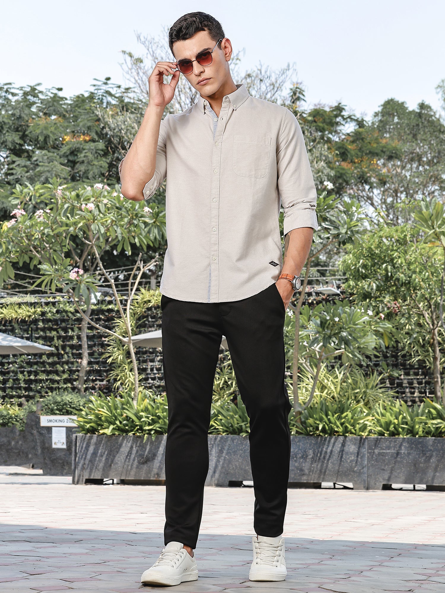 Thomas Scott Men Beige Slim Fit Long Sleeves Button-Down Collar Oxford Casual Shirt