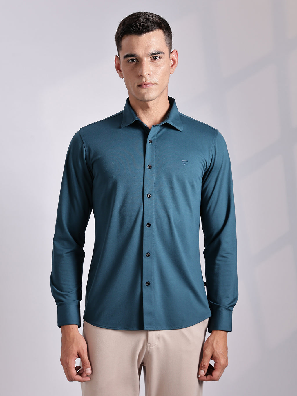 Thomas Scott Men Teal Slim Fit Long Sleeve Solid Knitted Casual Shirt