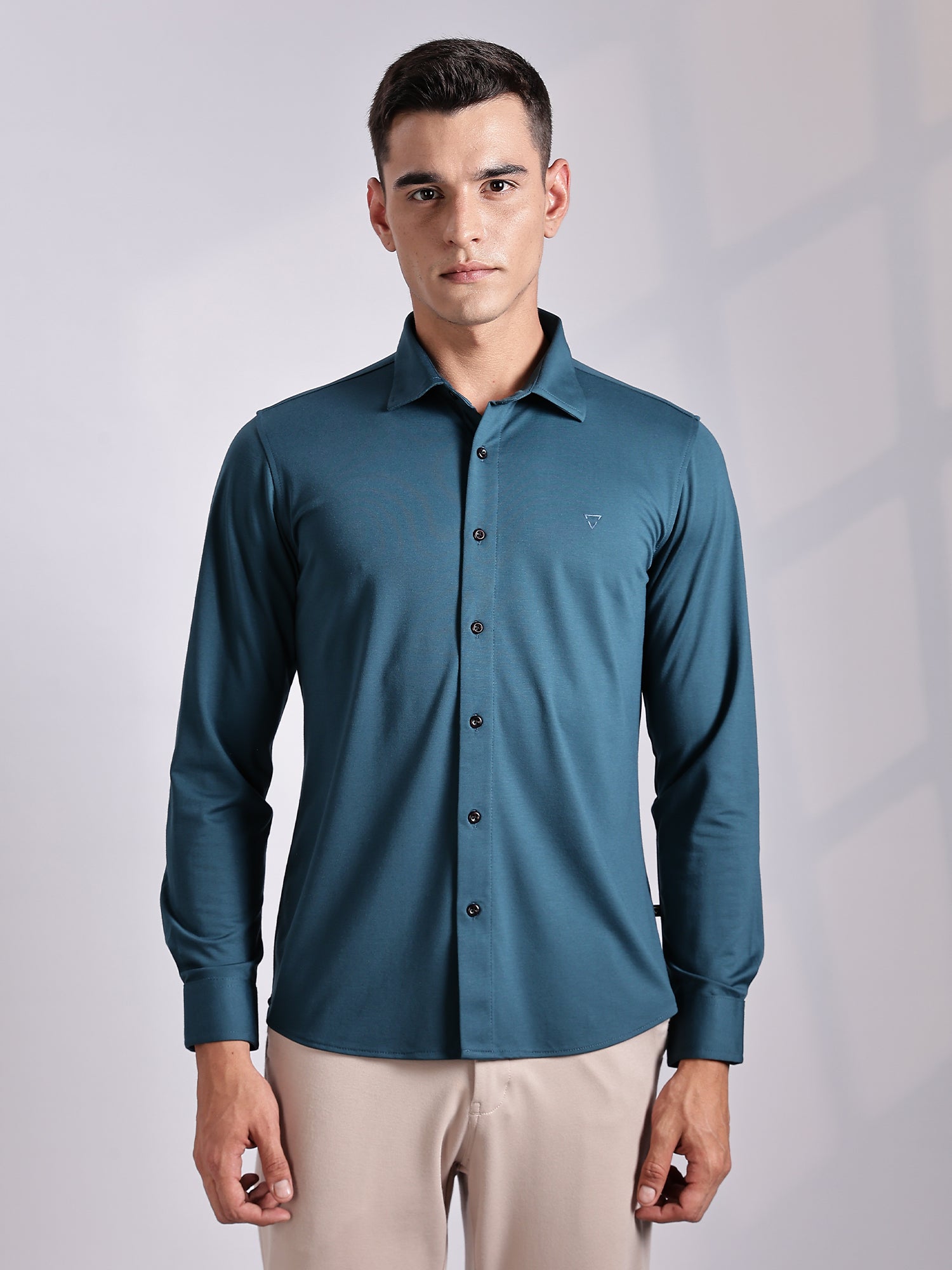 Thomas Scott Men Teal Slim Fit Long Sleeve Solid Knitted Casual Shirt
