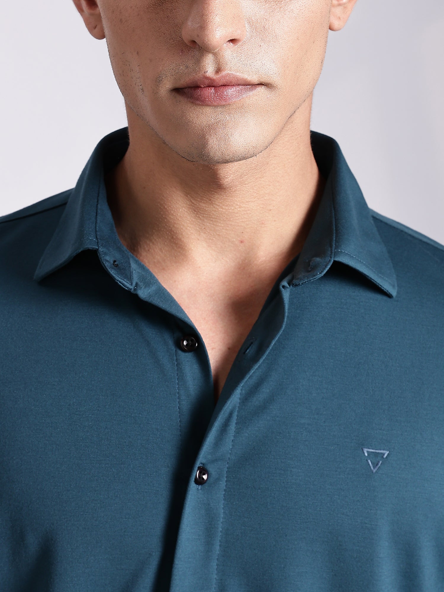 Thomas Scott Men Teal Slim Fit Long Sleeve Solid Knitted Casual Shirt