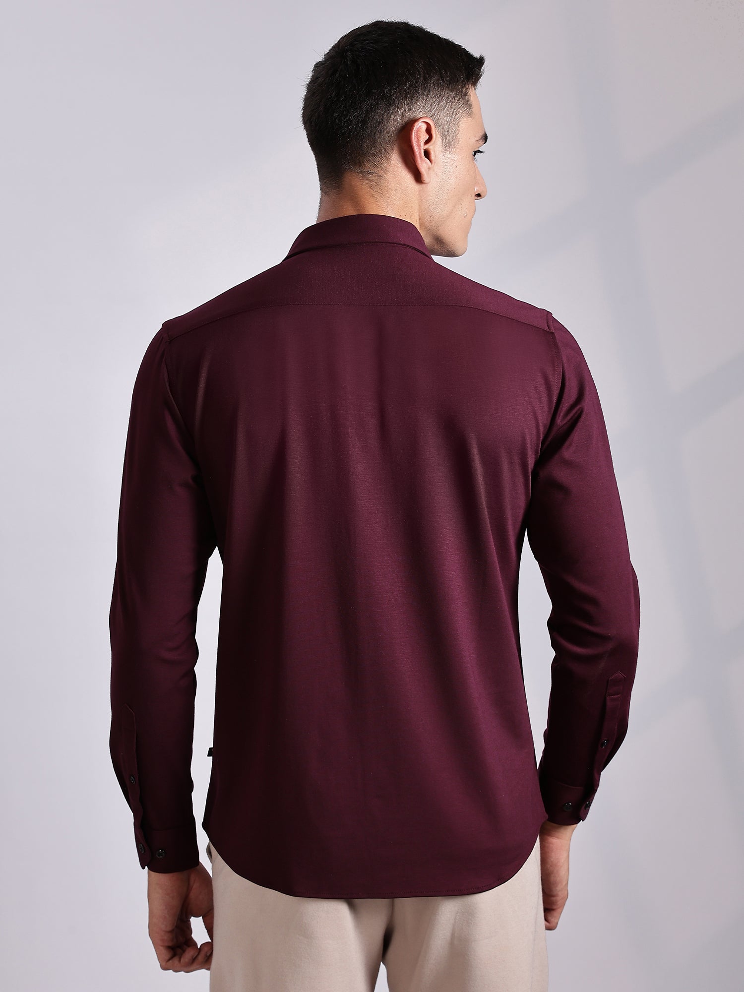 Thomas Scott Men Wine Slim Fit Long Sleeve Solid Knitted Casual Shirt