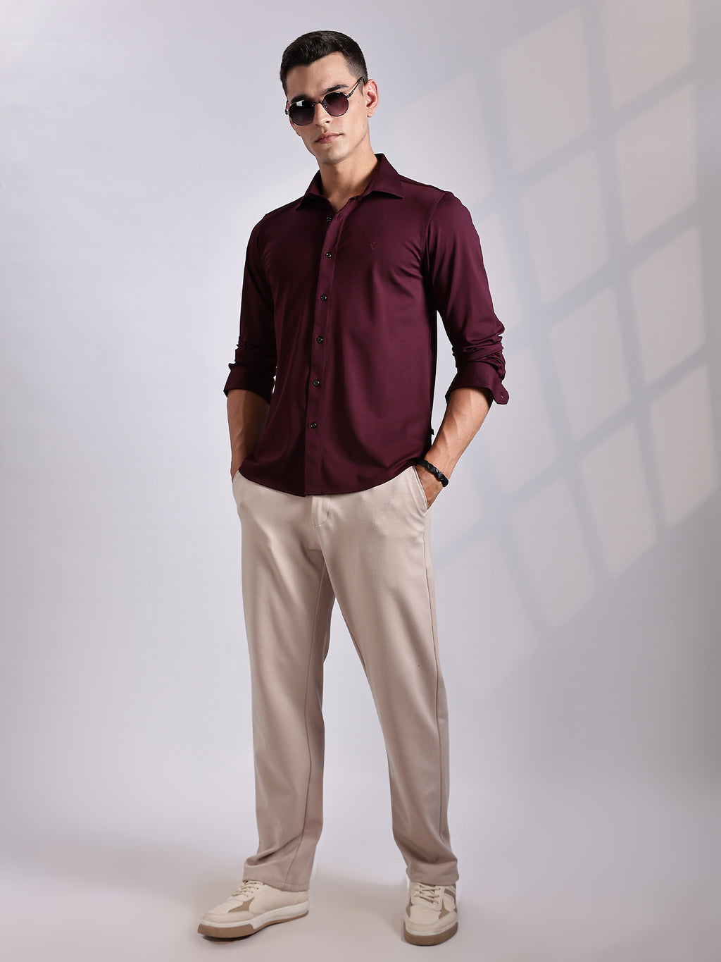 Thomas Scott Men Wine Slim Fit Long Sleeve Solid Knitted Casual Shirt