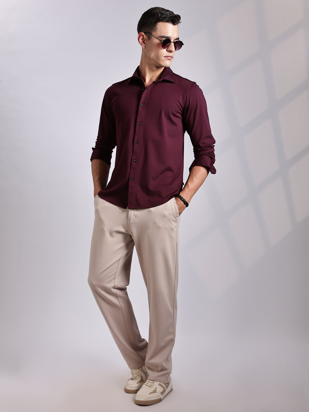 Thomas Scott Men Wine Slim Fit Long Sleeve Solid Knitted Casual Shirt