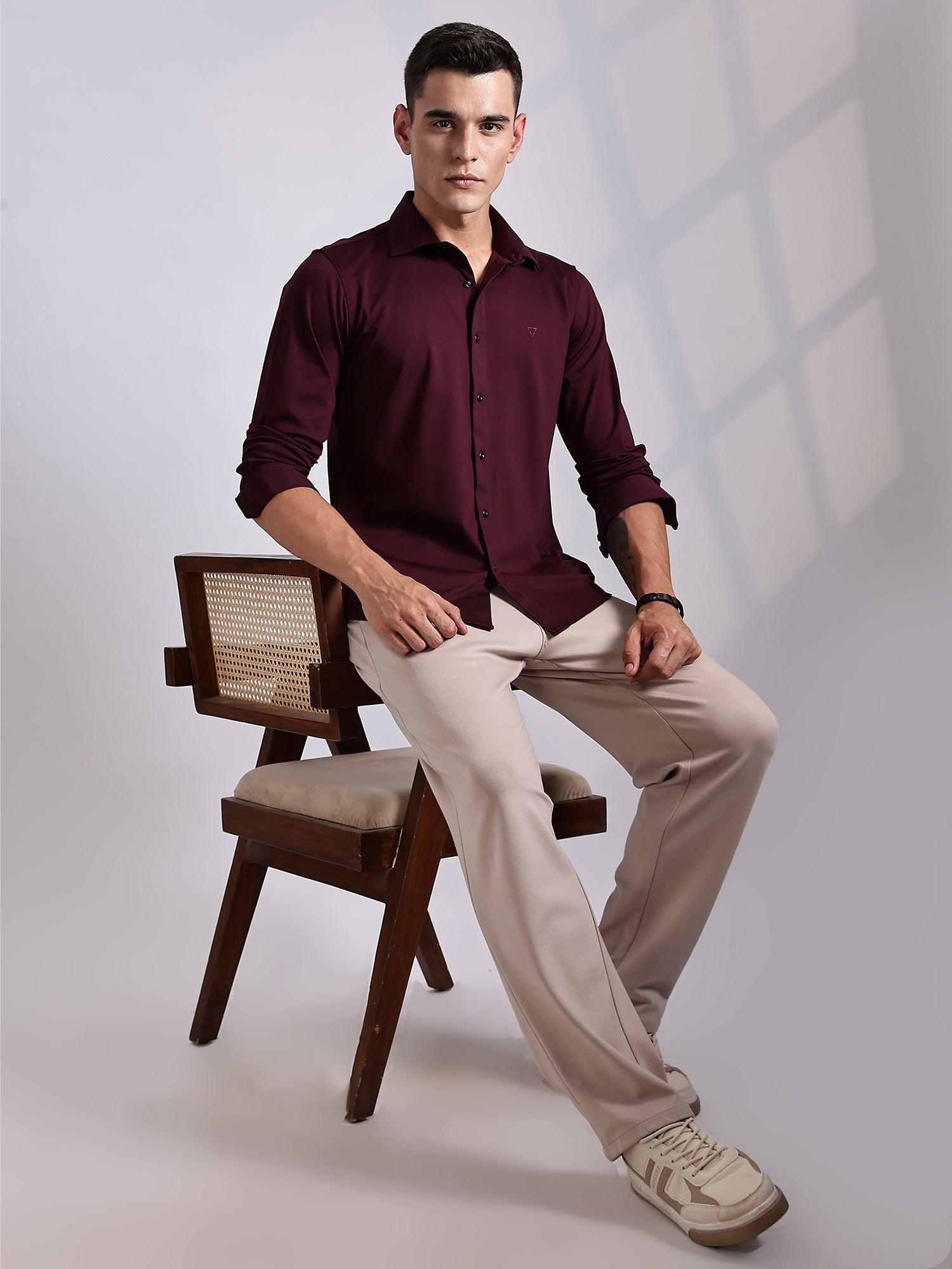 Thomas Scott Men Wine Slim Fit Long Sleeve Solid Knitted Casual Shirt