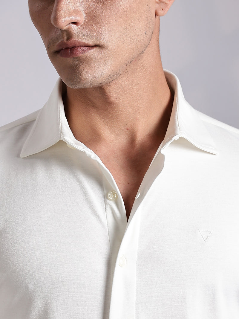 Thomas Scott Men White Slim Fit Long Sleeve Solid Knitted Casual Shirt