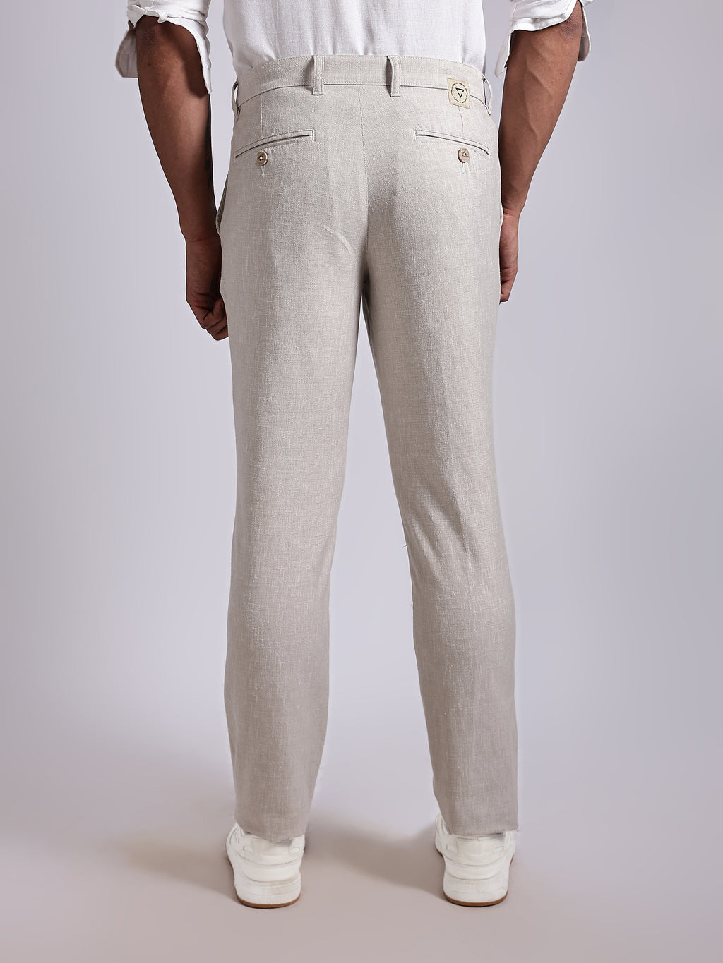 Thomas Scott Men Cream Mid-Rise Regular Fit Linen Chinos Trouser