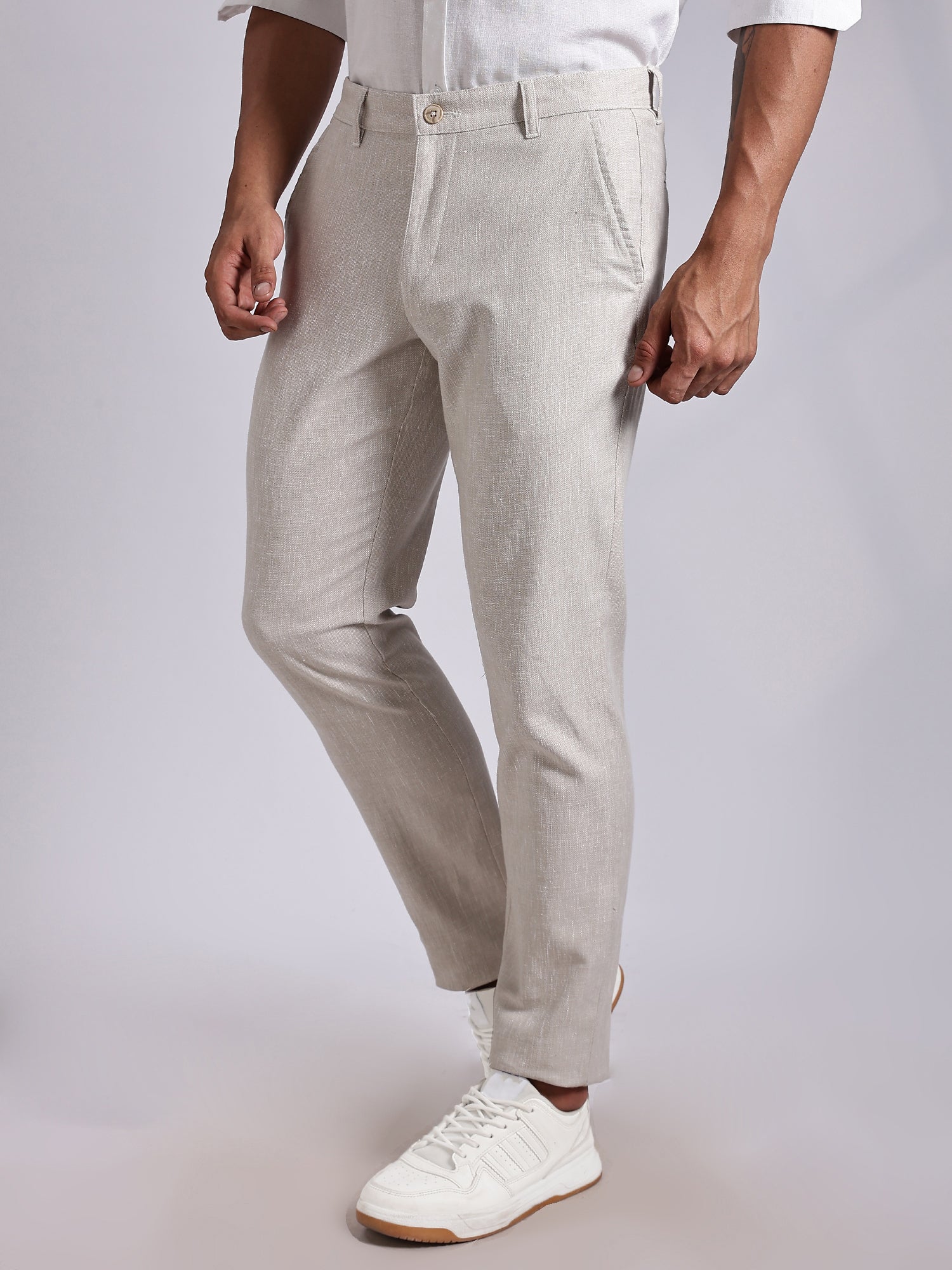 Thomas Scott Men Cream Mid-Rise Regular Fit Linen Chinos Trouser