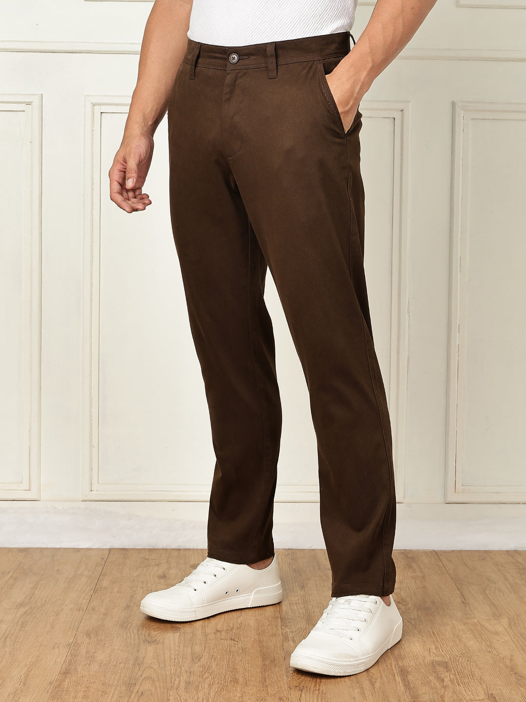 Thomas Scott Men Brown Mid-Rise Straight Fit Solid Woven Chinos Trouser
