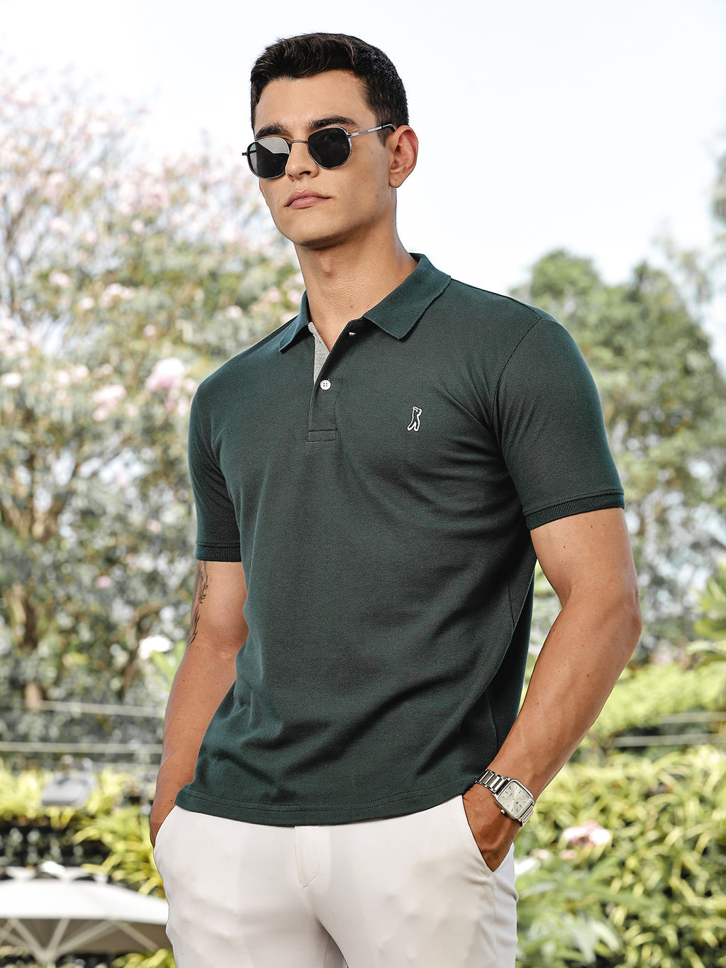 Thomas Scott Men BottleGreen Regular Fit Short Sleeves Solid Polo Collar Knitted Tshirt