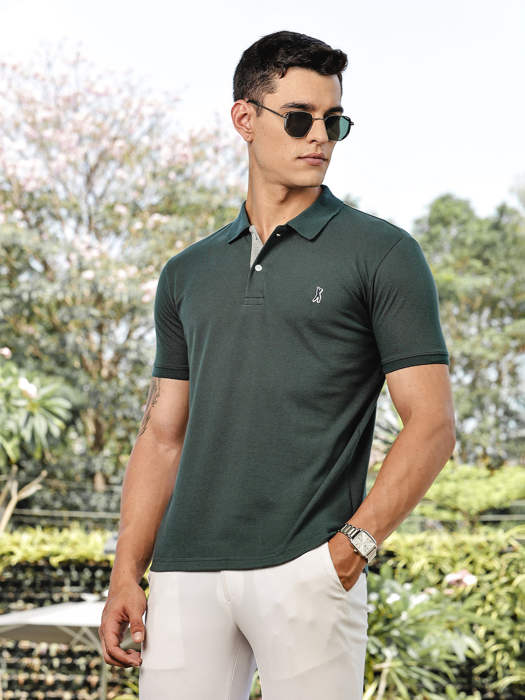 Thomas Scott Men BottleGreen Regular Fit Short Sleeves Solid Polo Collar Knitted Tshirt