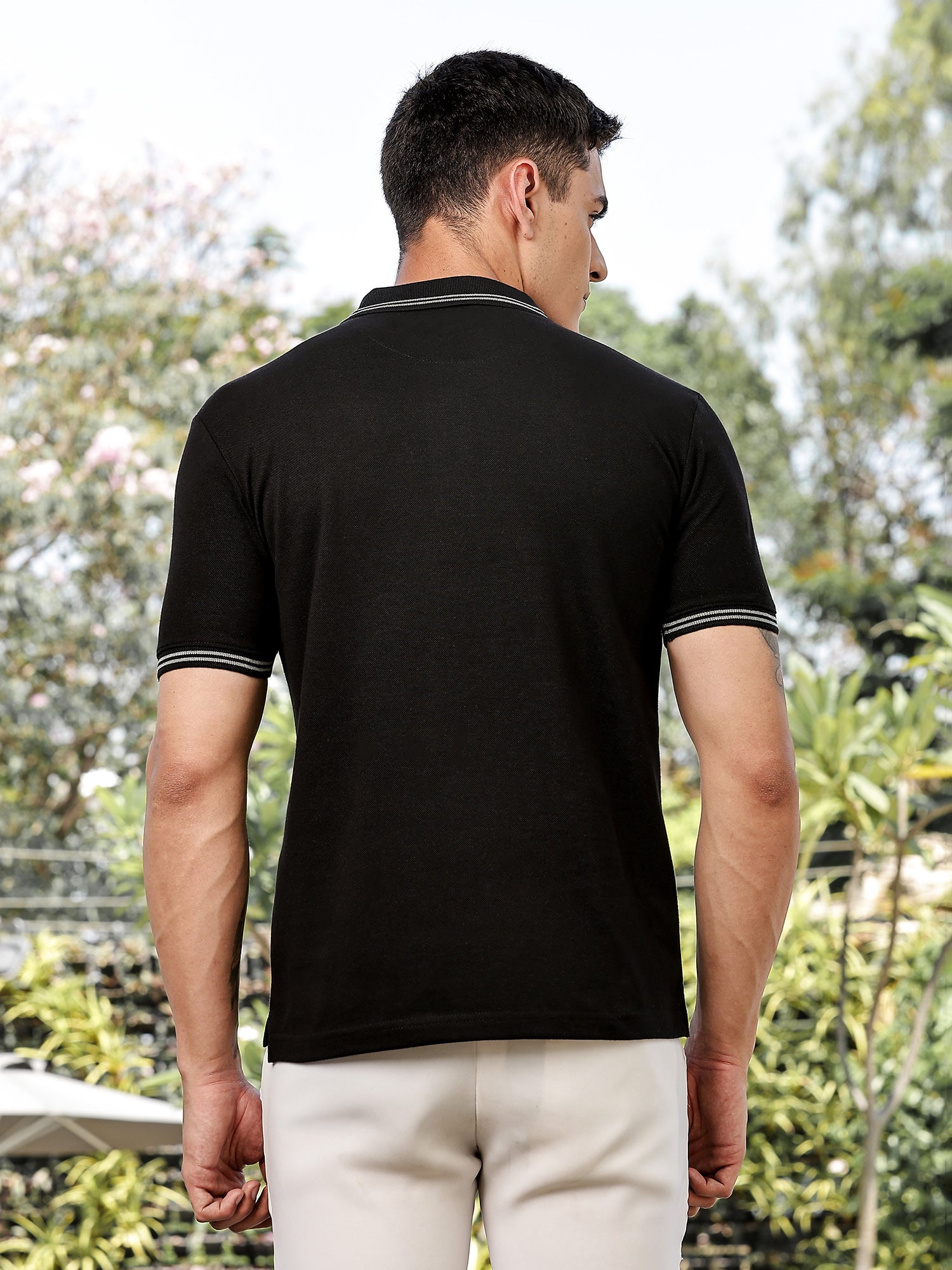 Thomas Scott Men Black Regular Fit Short Sleeves Solid Polo Collar Knitted Tshirt