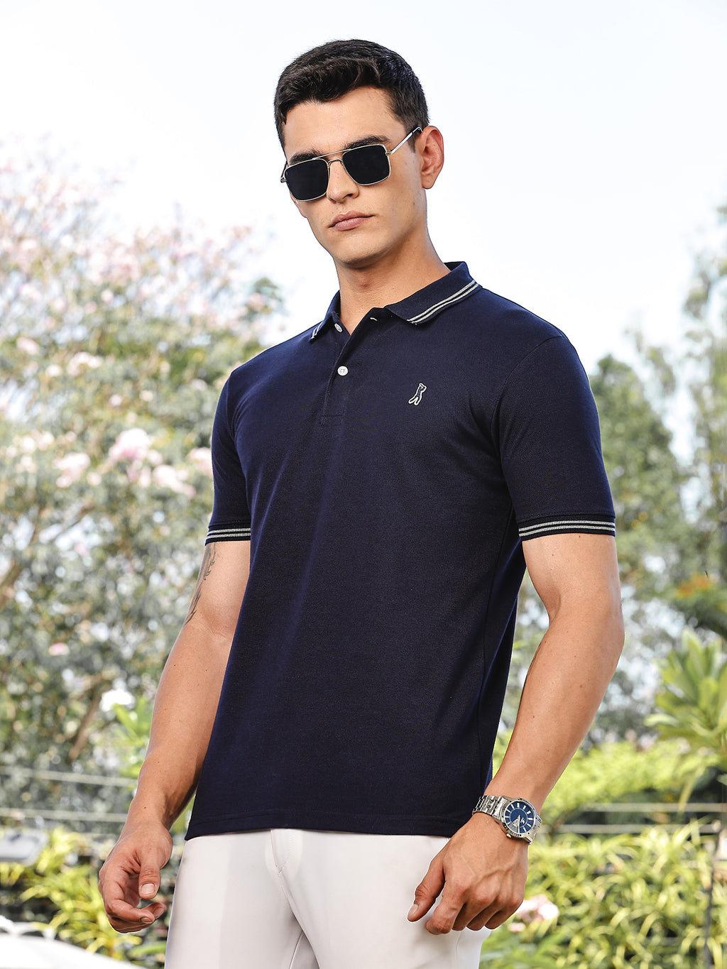 Thomas Scott Men Navy Regular Fit Short Sleeves Solid Polo Collar Knitted Tshirt