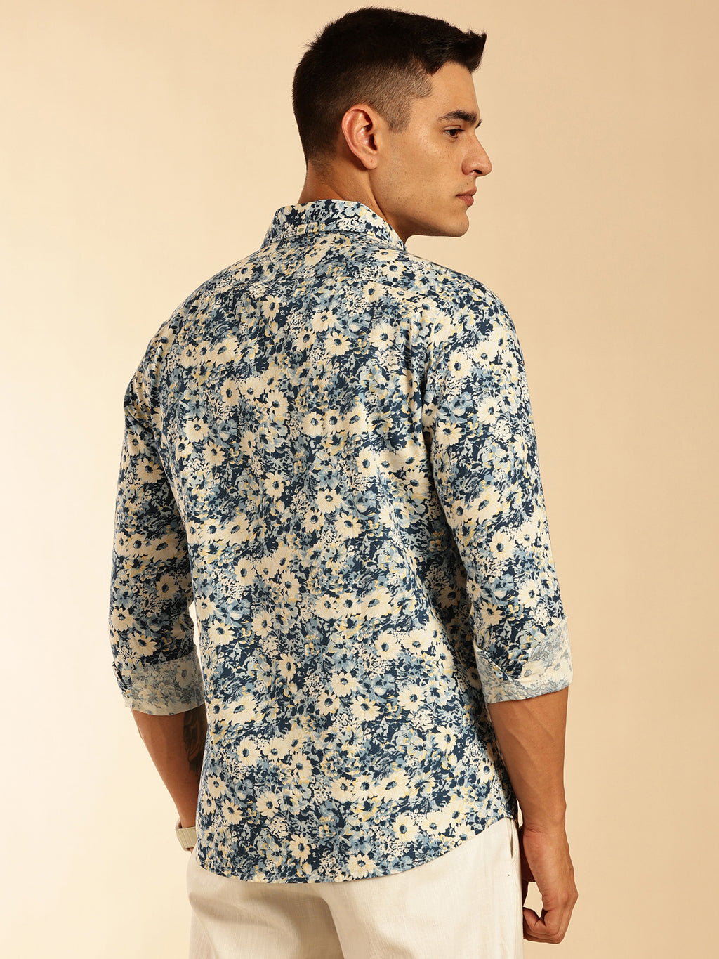 Thomas Scott Men Multi Regular Fit Long Sleeves Abstract Printed Pure Cotton Casual Shirt