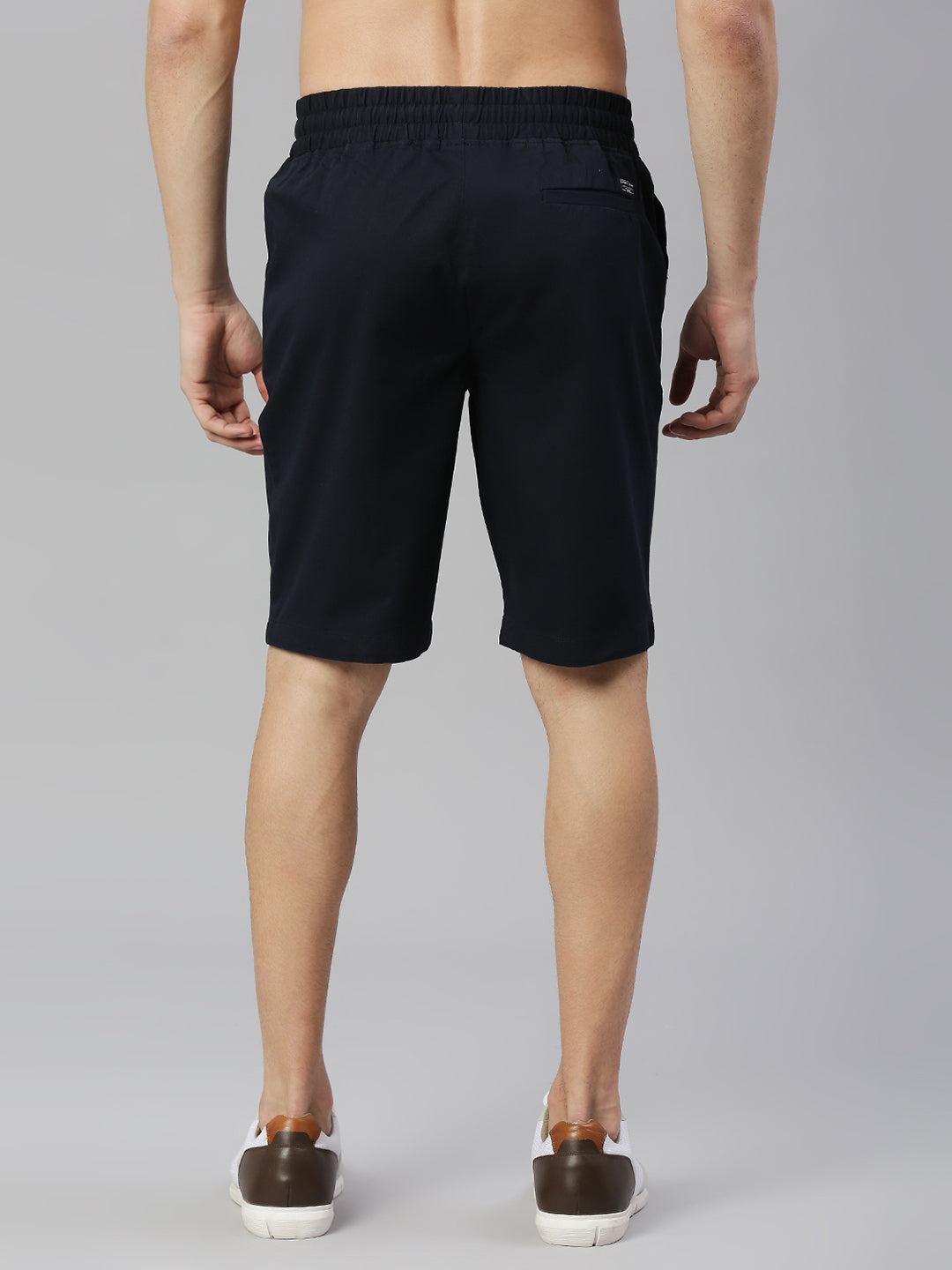 Thomas Scott Men Navy Slim Fit Mid-Rise Solid Woven Shorts