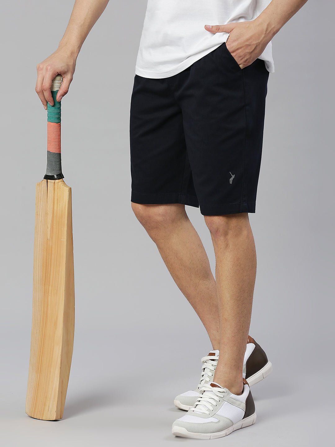 Thomas Scott Men Navy Slim Fit Mid-Rise Solid Woven Shorts