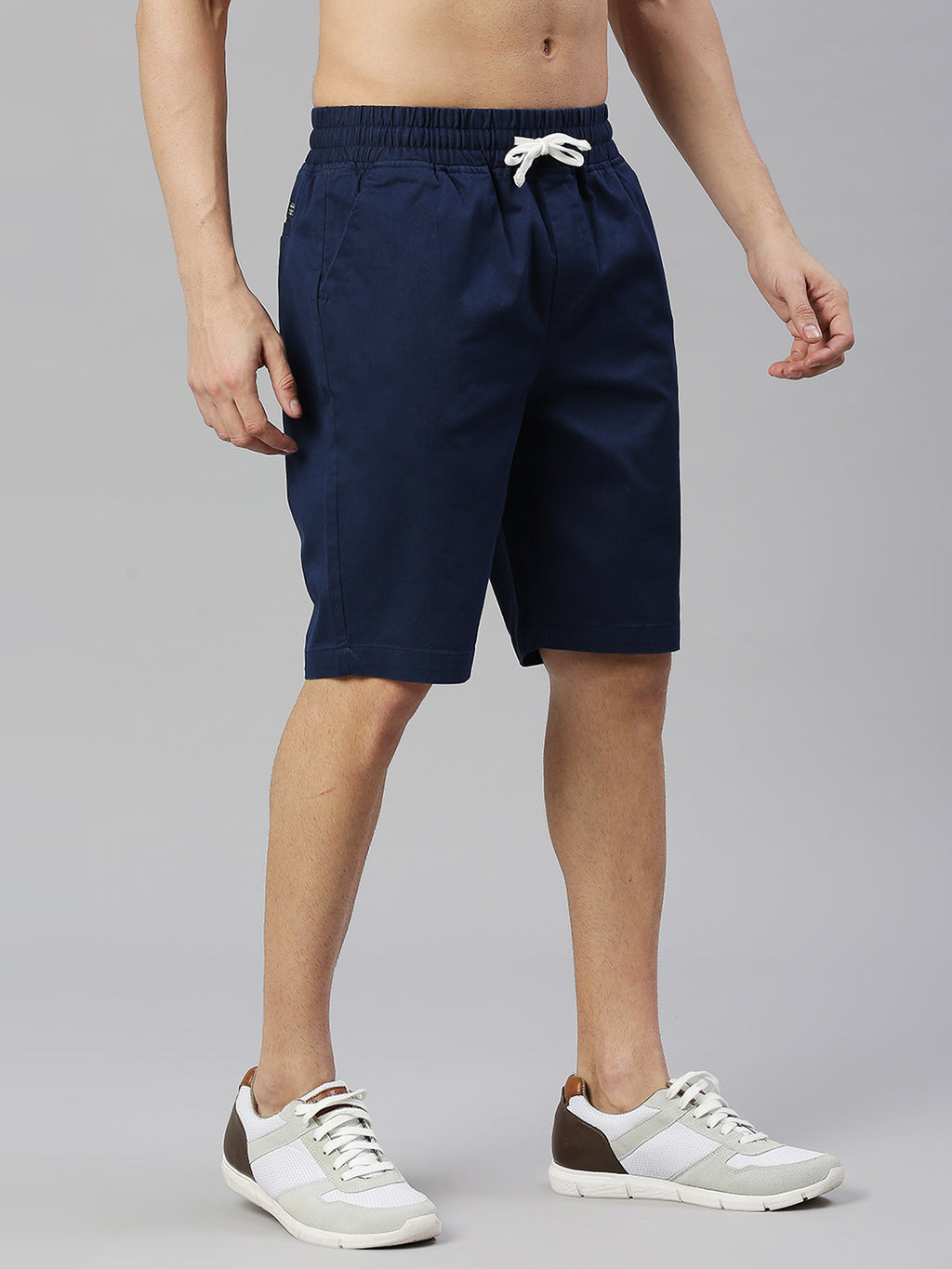 Thomas Scott Men Royal Blue Slim Fit Mid-Rise Solid Woven Shorts