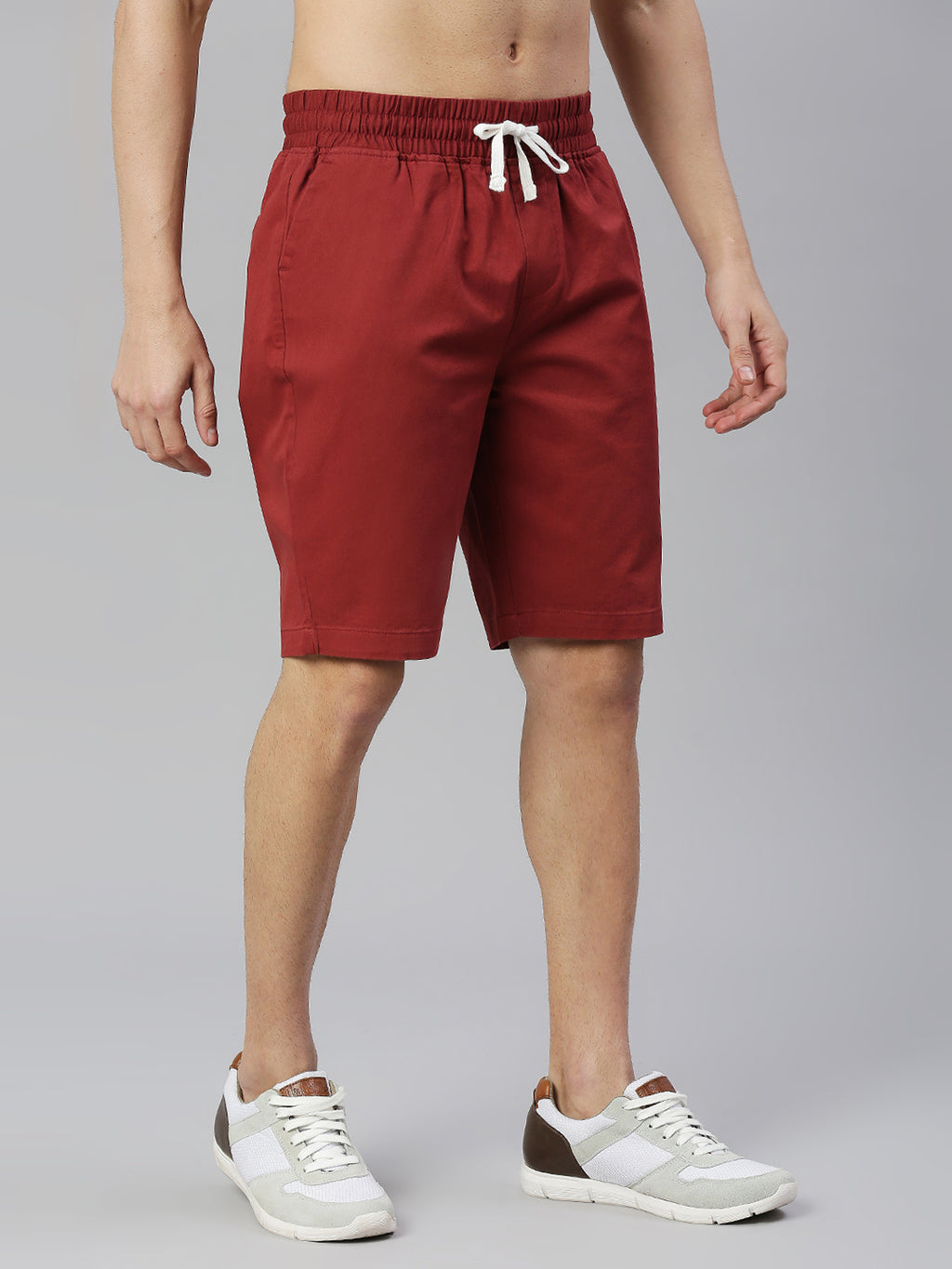 Thomas Scott Men Wine Slim Fit Mid-Rise Solid Woven Shorts