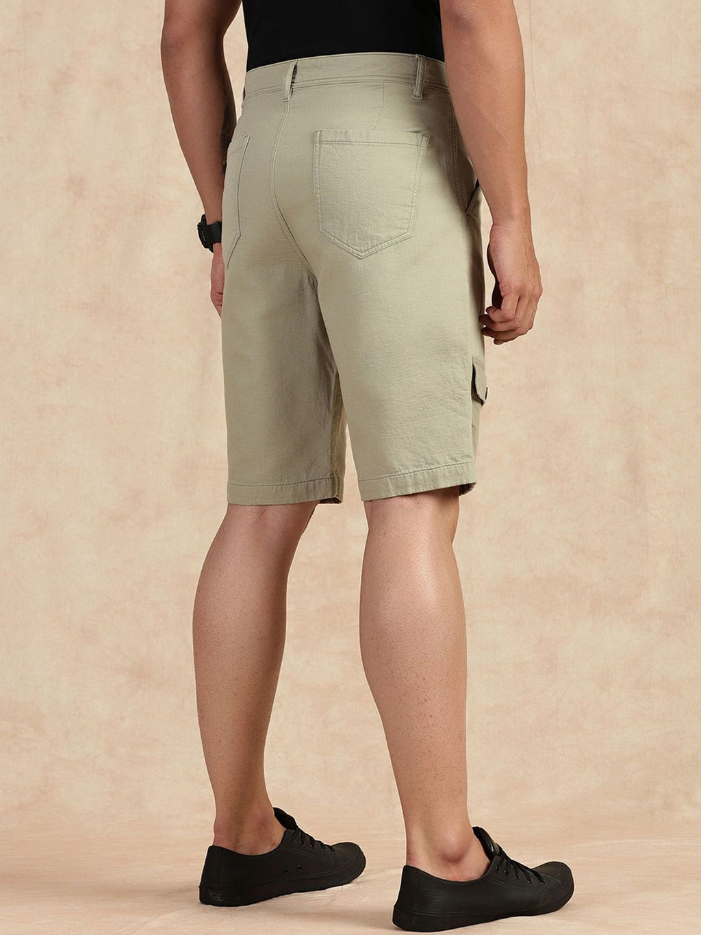 Light Olive Straight Fit Mid-Rise Cargo Shorts For Men