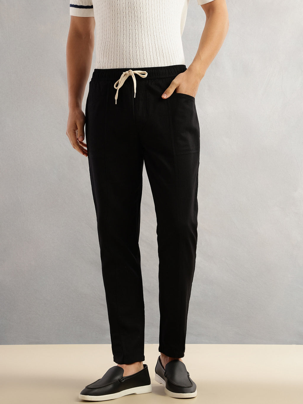 Thomas Scott Men Black Regular Fit Mid-Rise Drawstring Solid Cotton Woven Trouser